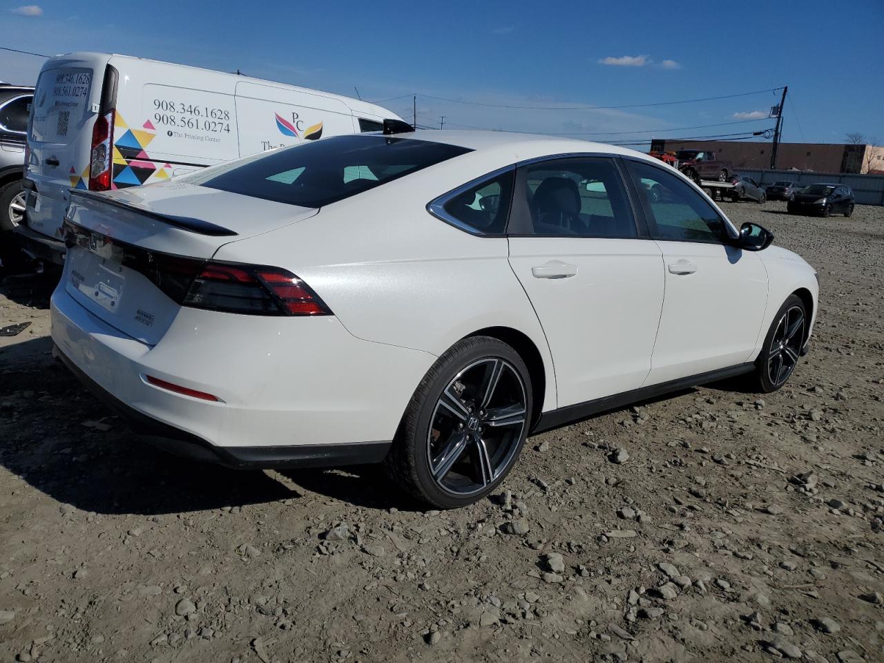 2024 HONDA ACCORD HYB - Image 3