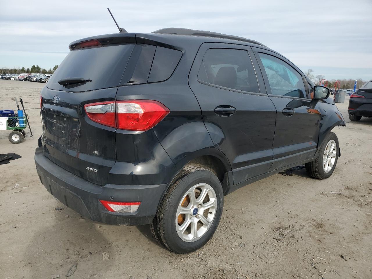 2020 FORD ECOSPORT S - Фото 3