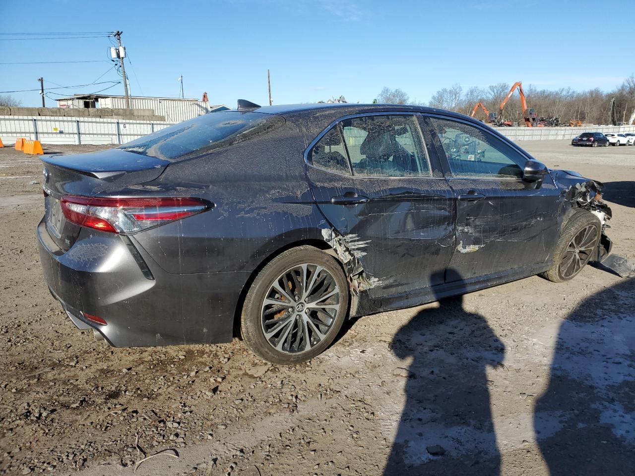 2019 TOYOTA CAMRY L - Image 3