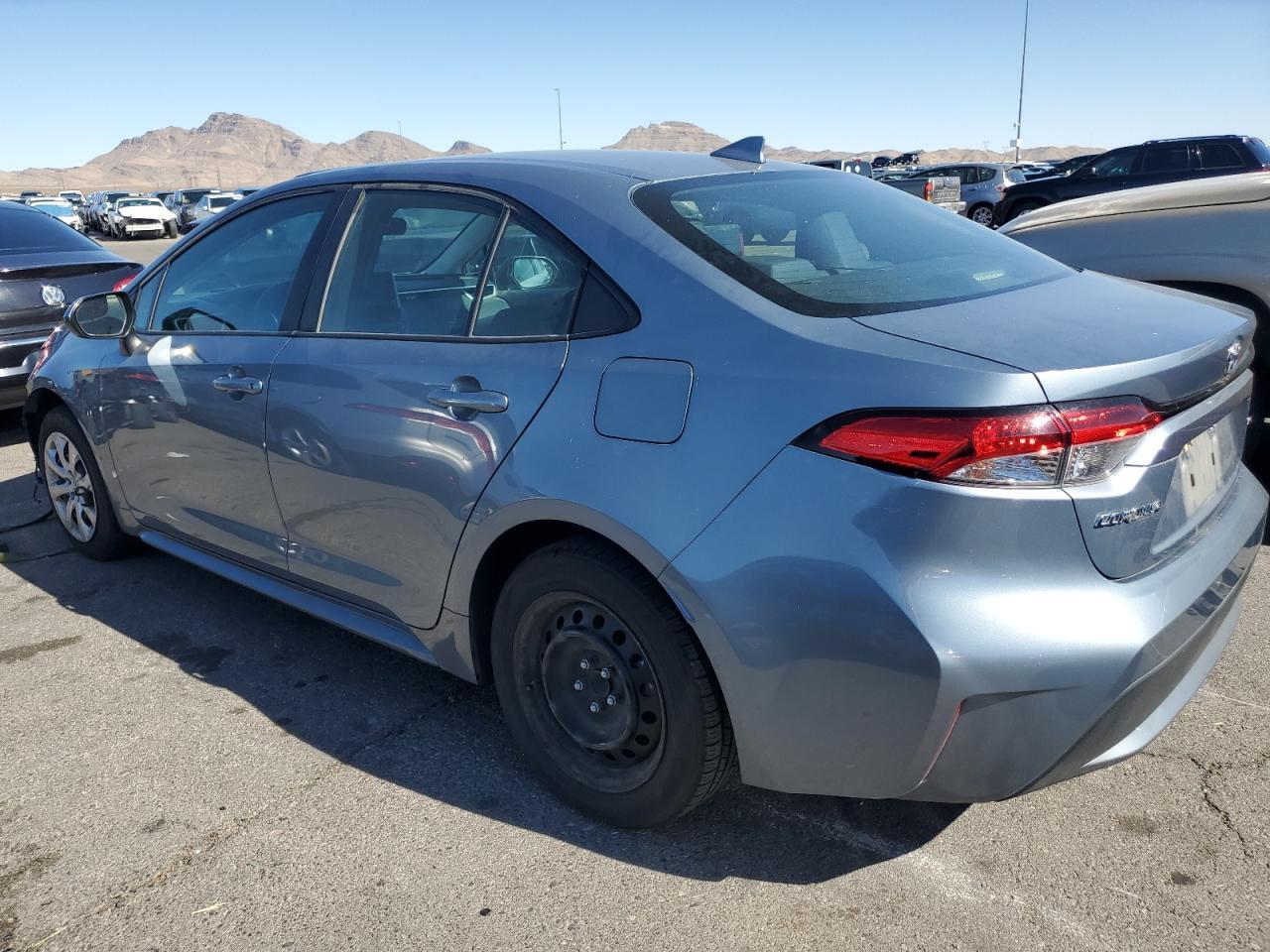 2020 TOYOTA COROLLA LE - Image 2
