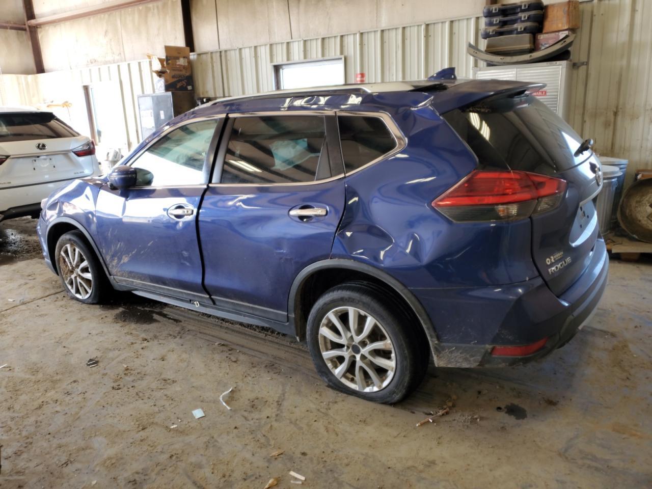 2017 NISSAN ROGUE S - Image 2