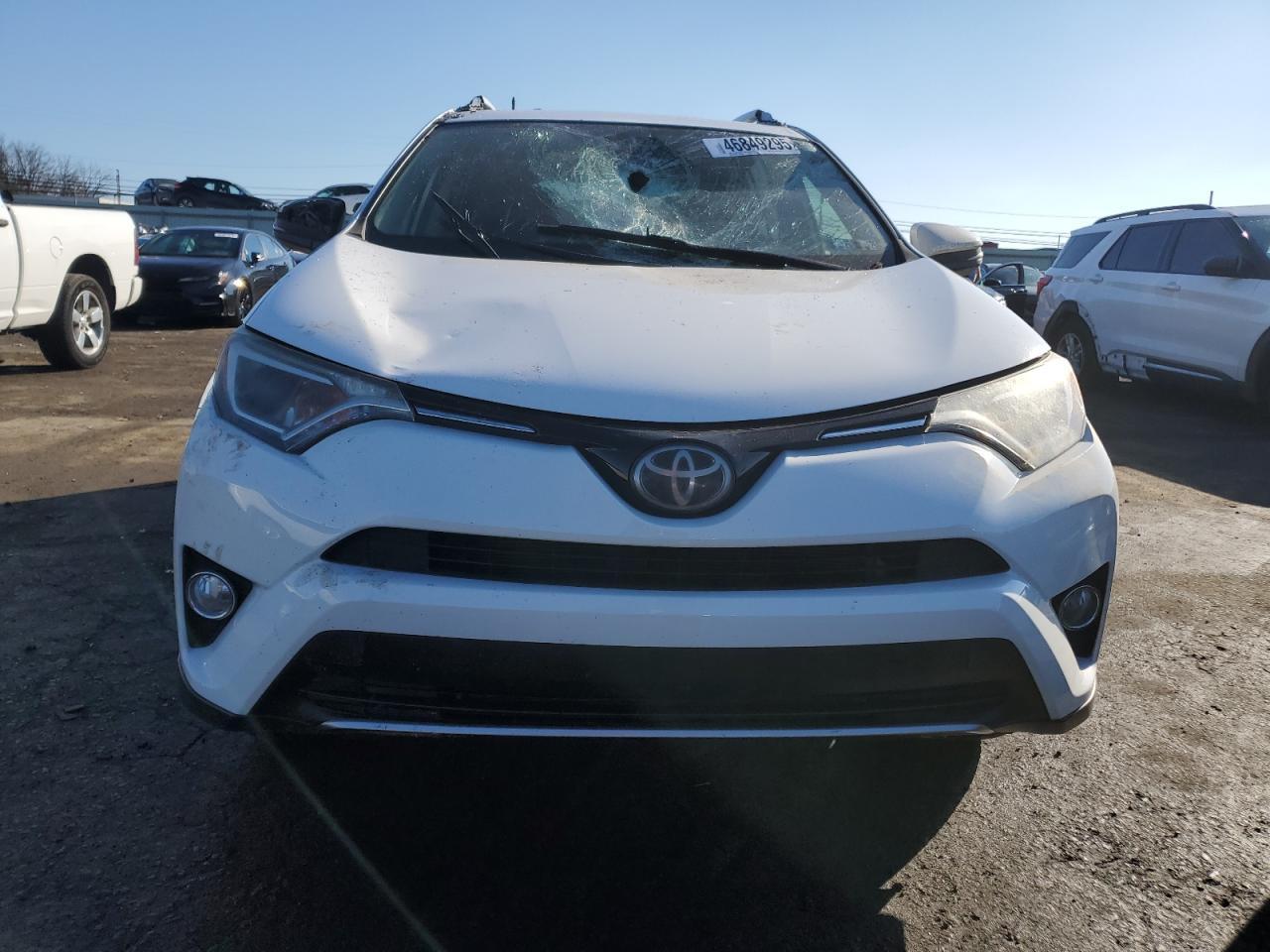 2017 TOYOTA RAV4 XLE - Image 5