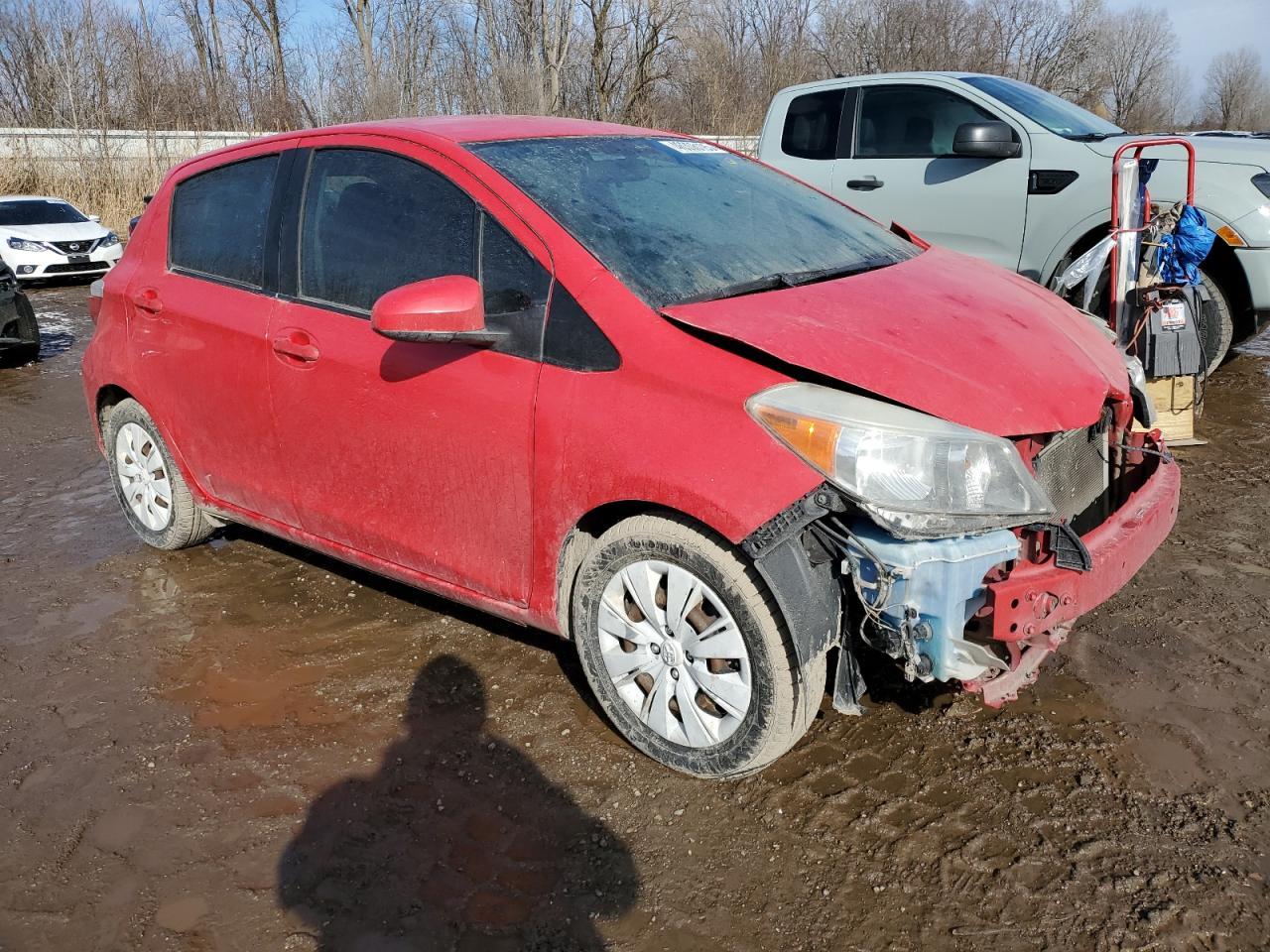 2014 TOYOTA YARIS - Фото 4