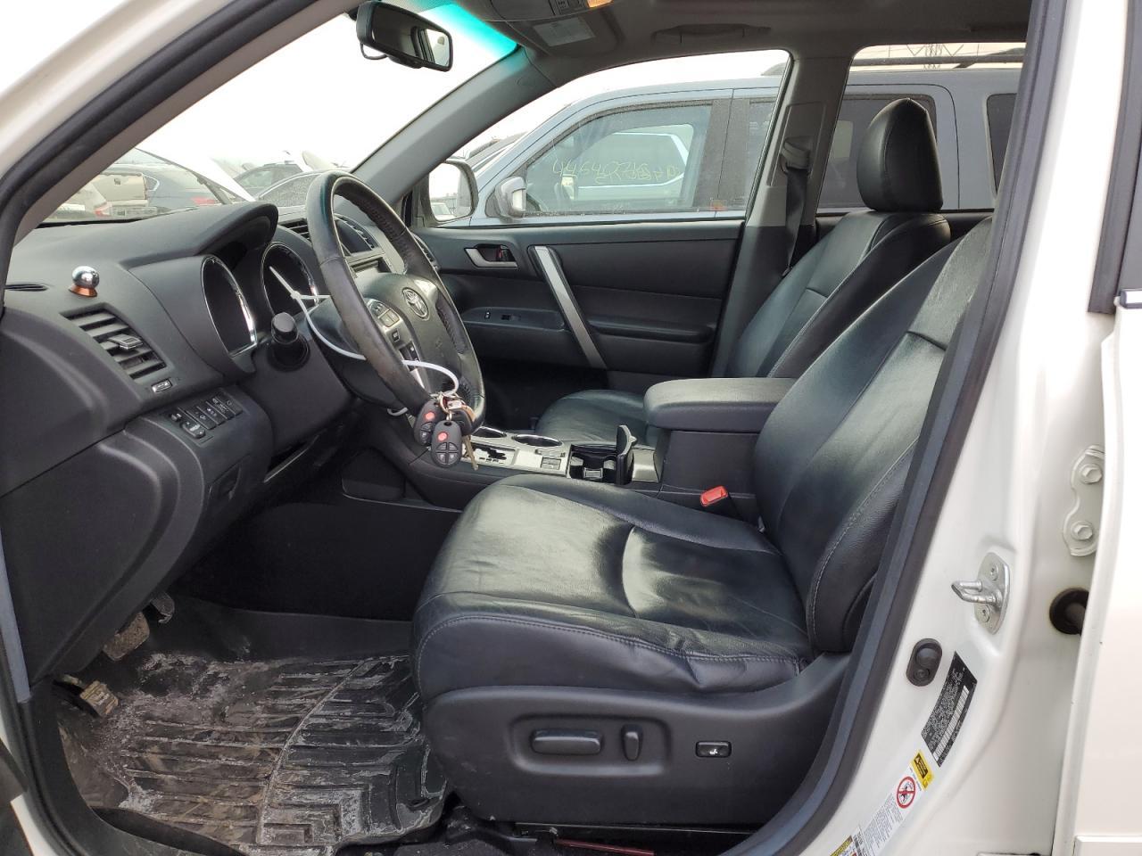 2011 TOYOTA HIGHLANDER - Фото 7