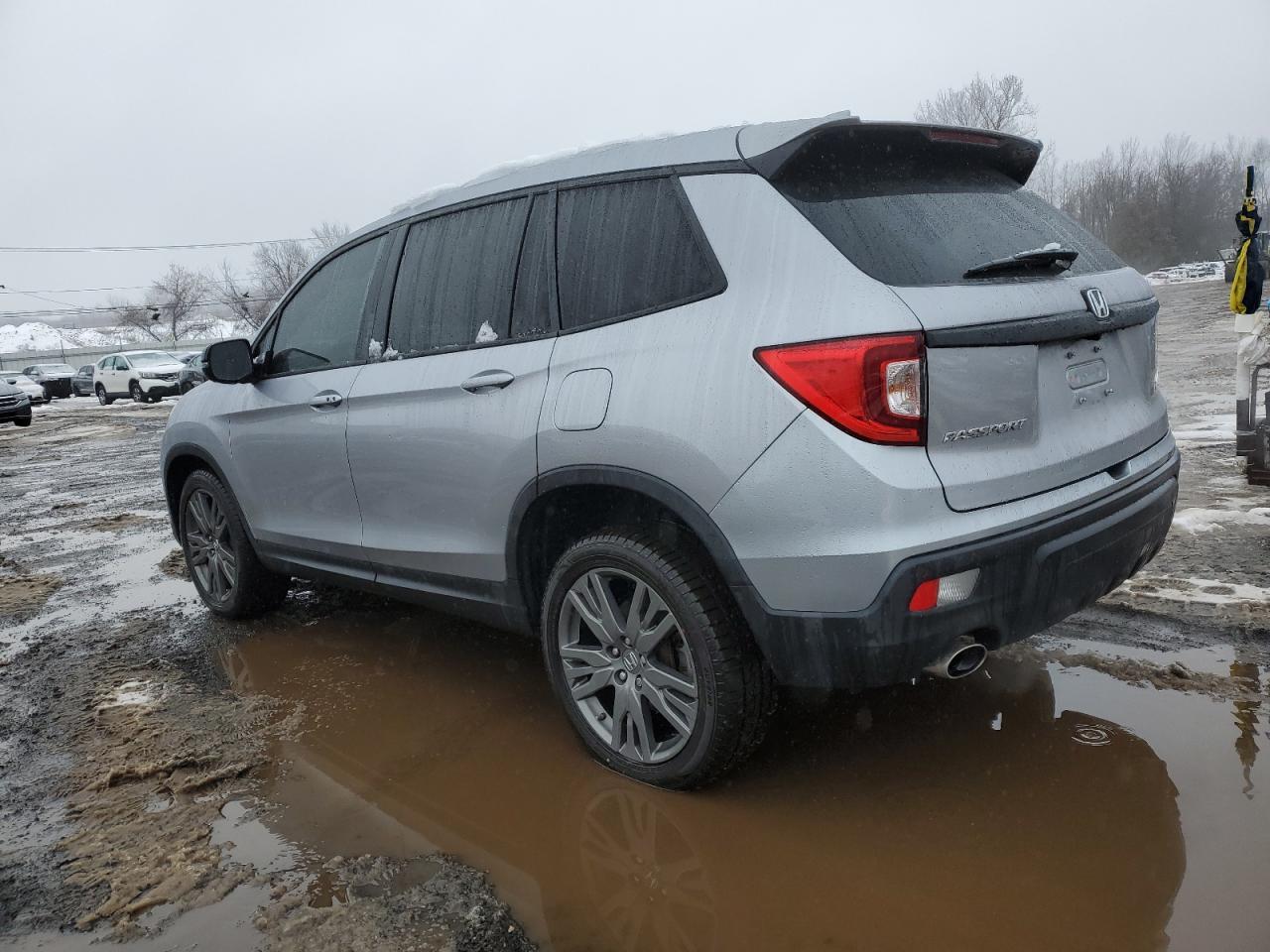 2021 HONDA PASSPORT E - Фото 2