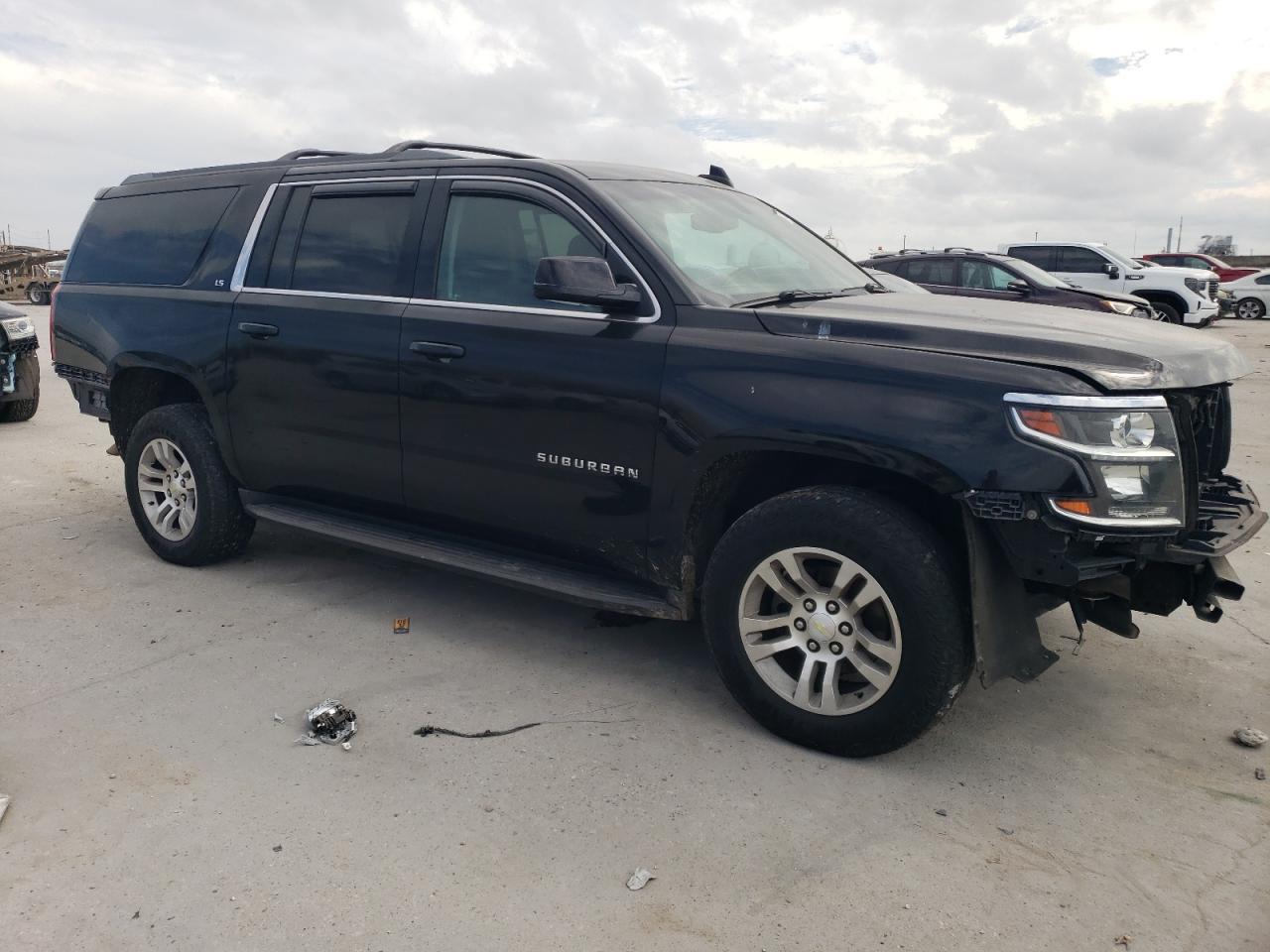 2016 CHEVROLET SUBURBAN C - Image 4