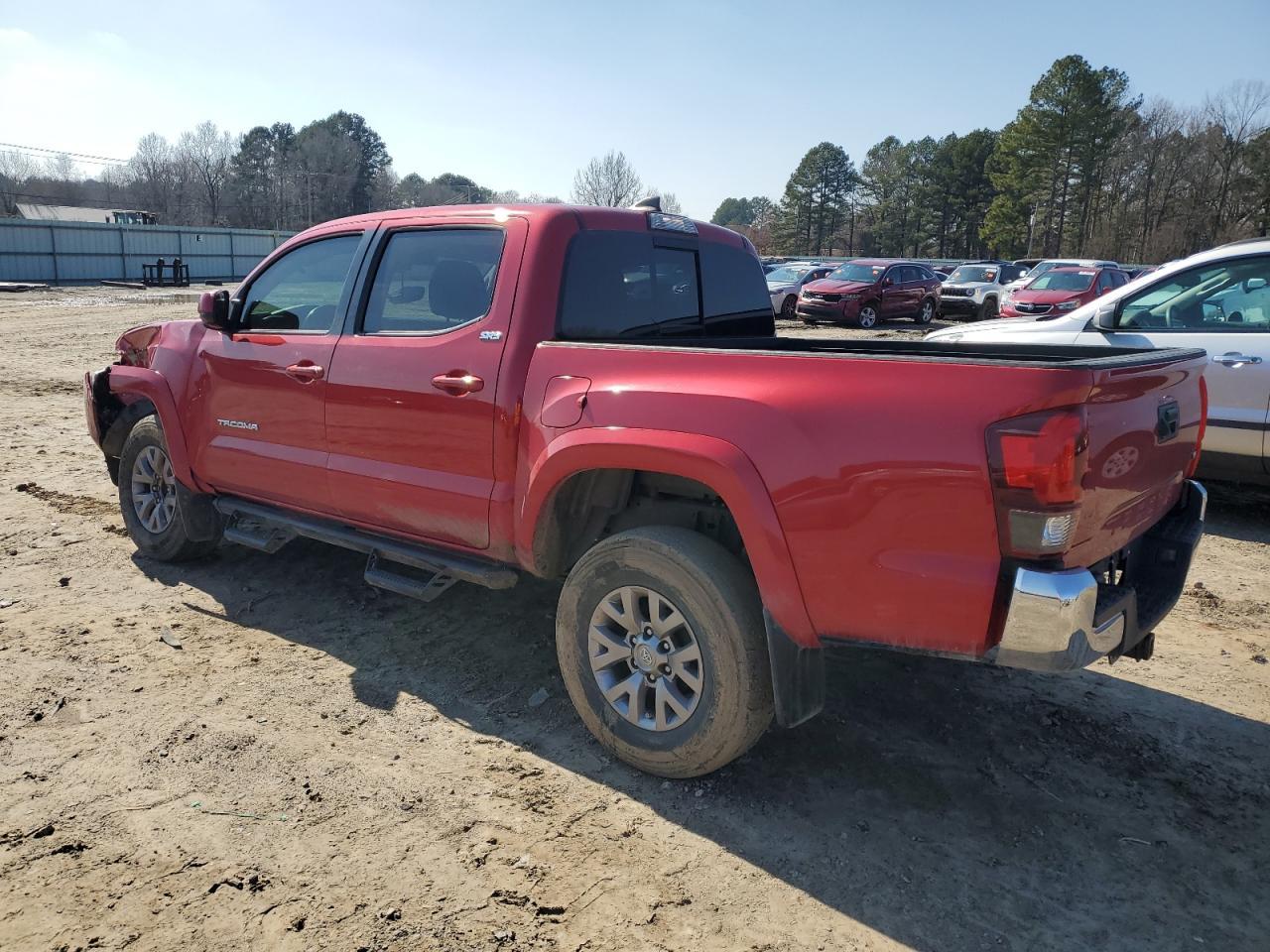2018 TOYOTA TACOMA DOU - Фото 2