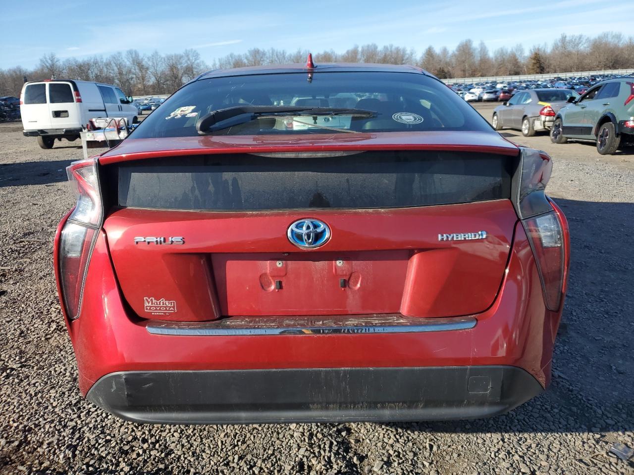 2016 TOYOTA PRIUS - Image 6