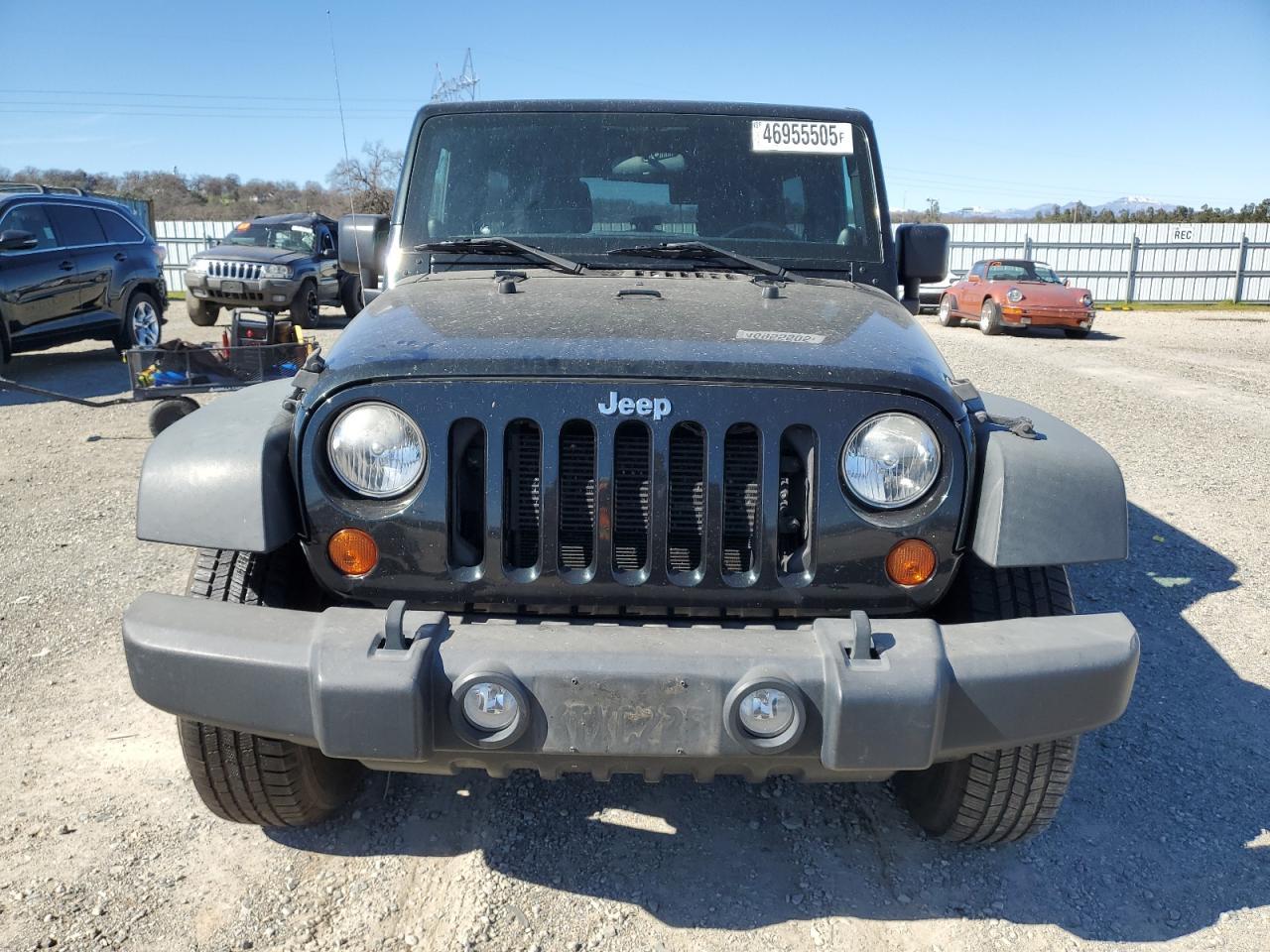 2012 JEEP WRANGLER U - Image 5
