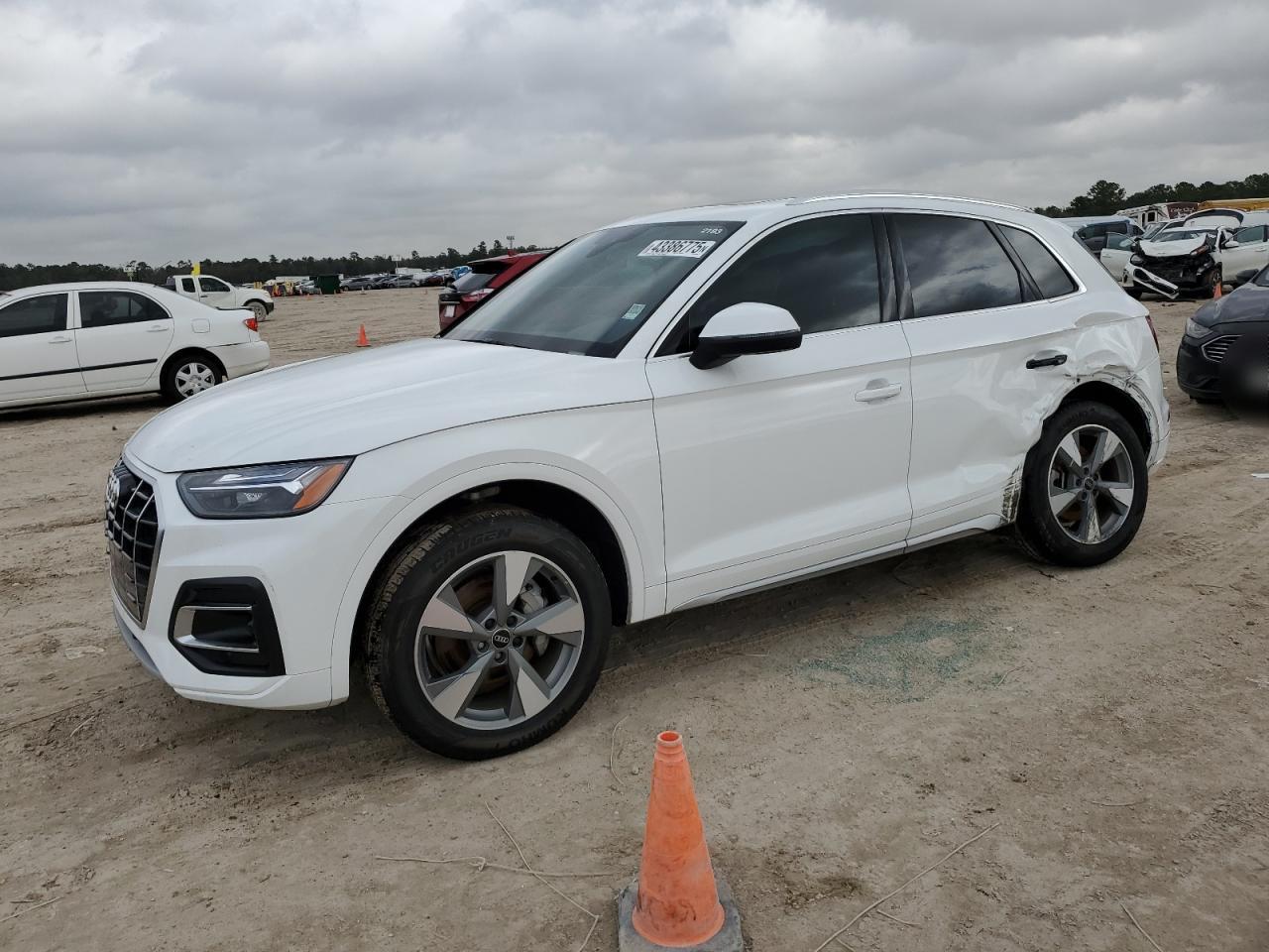 2024 AUDI Q5 PREMIUM