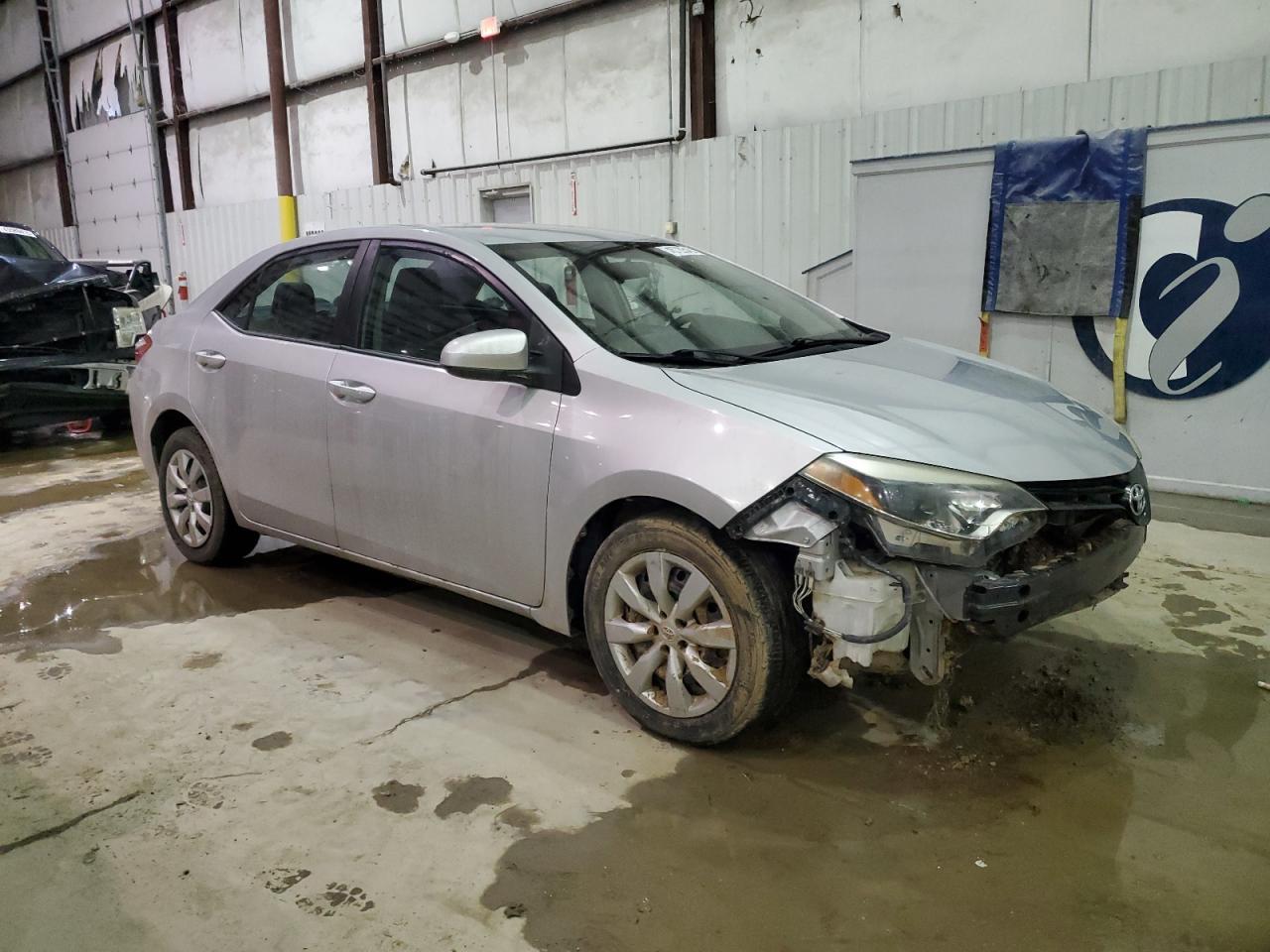 2014 TOYOTA COROLLA L - Image 4