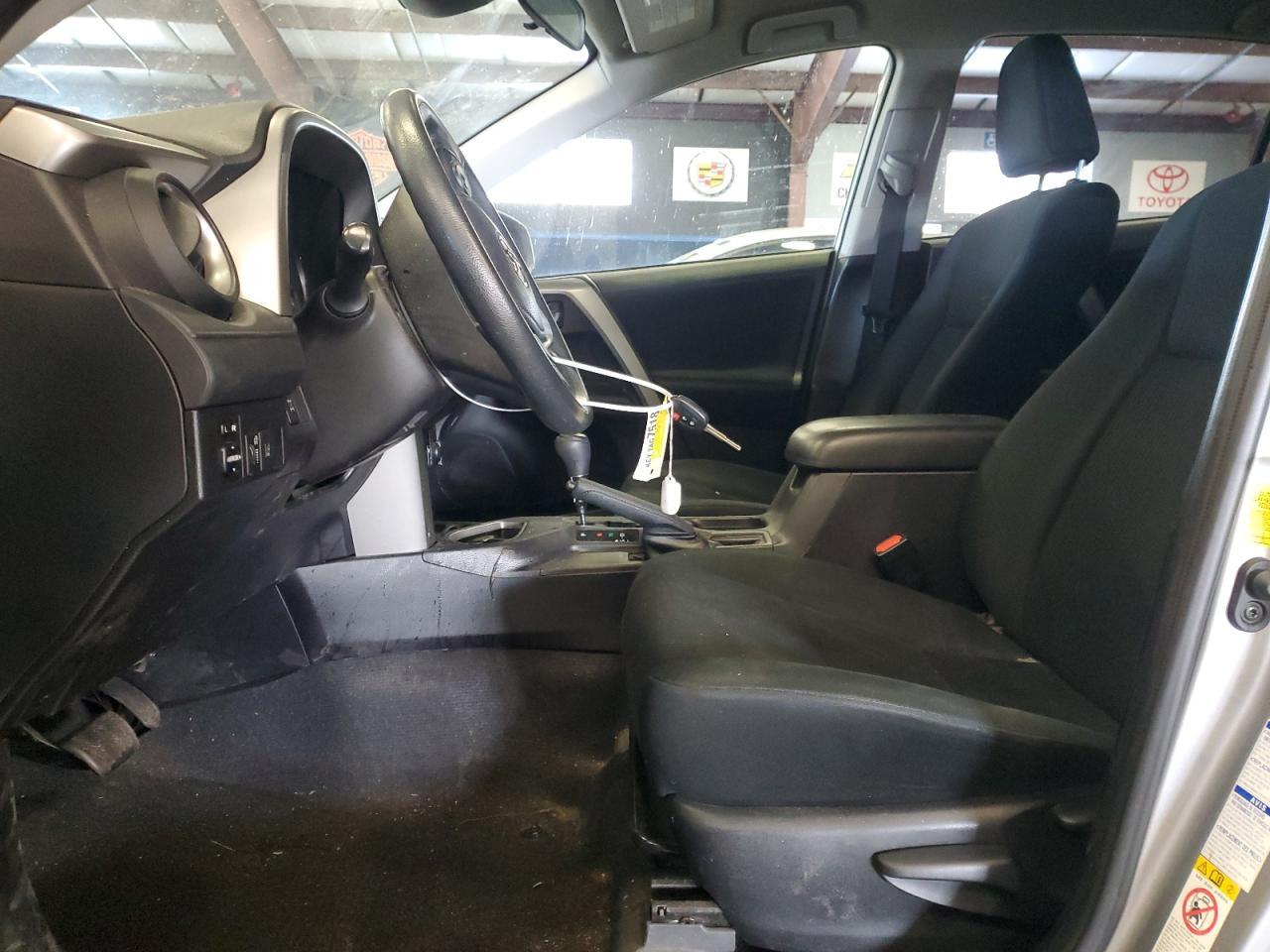 2018 TOYOTA RAV4 LE - Image 7