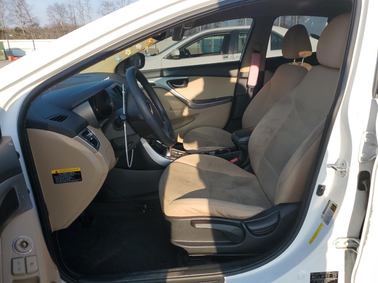 2013 HYUNDAI ELANTRA GL - Image 7