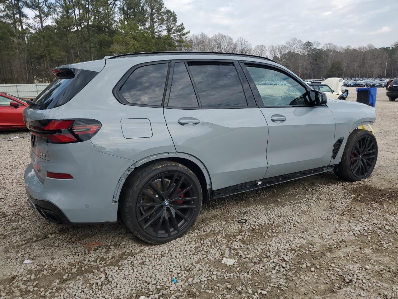 2024 BMW X5 M60I - Фото 3