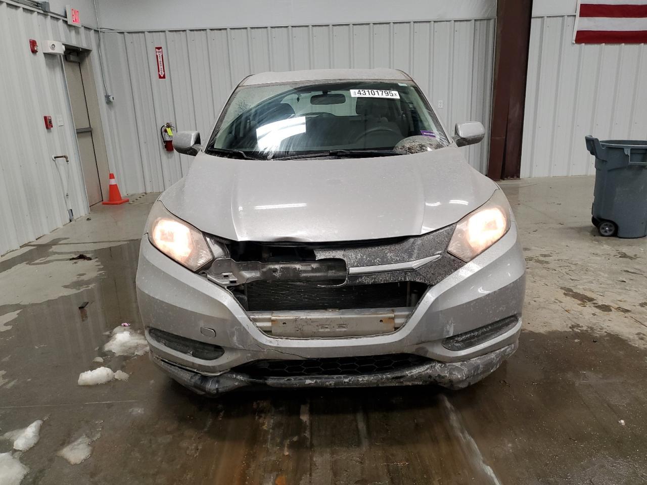 2018 HONDA HR-V LX - Image 5
