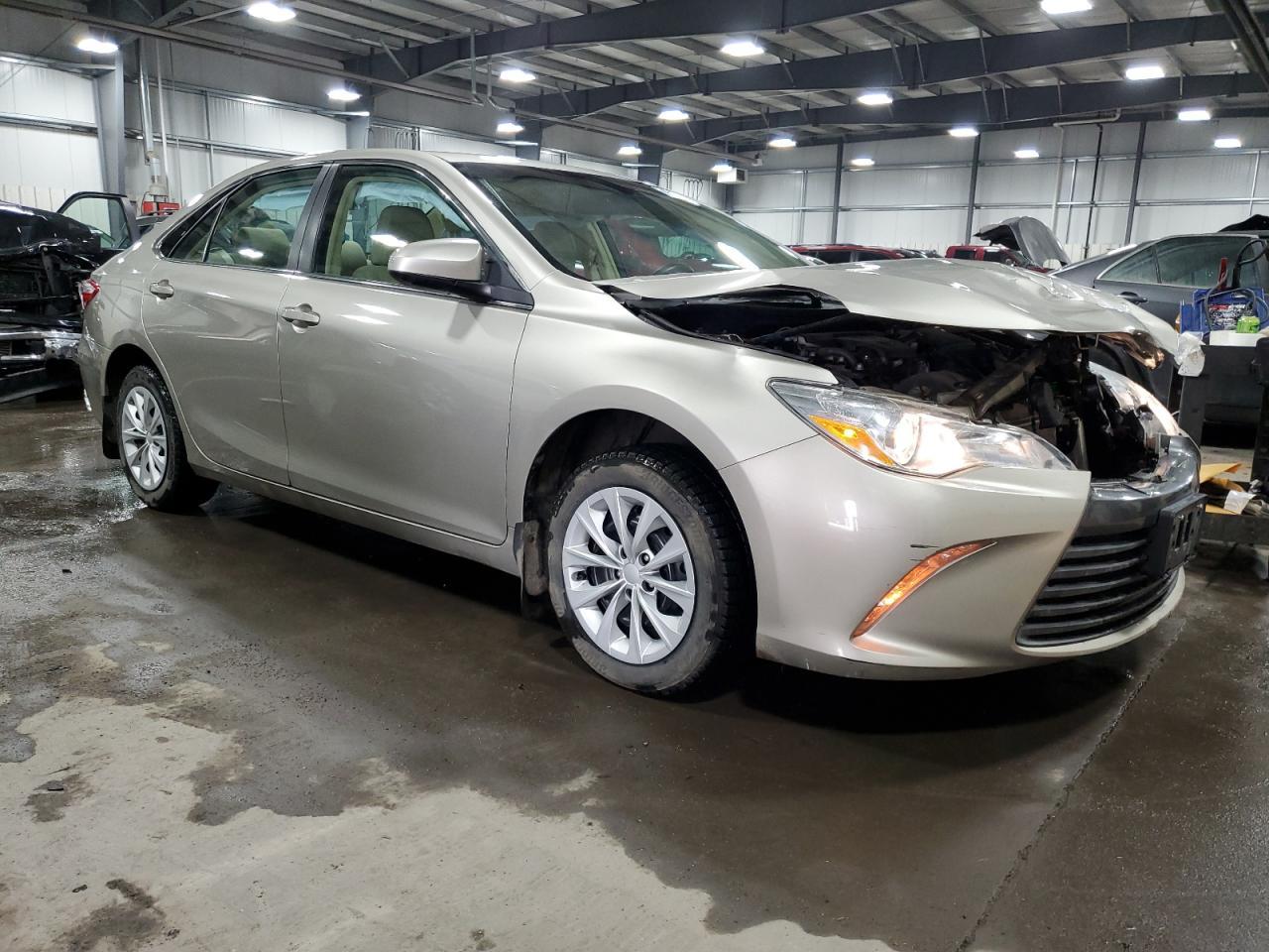 2016 TOYOTA CAMRY LE - Image 4