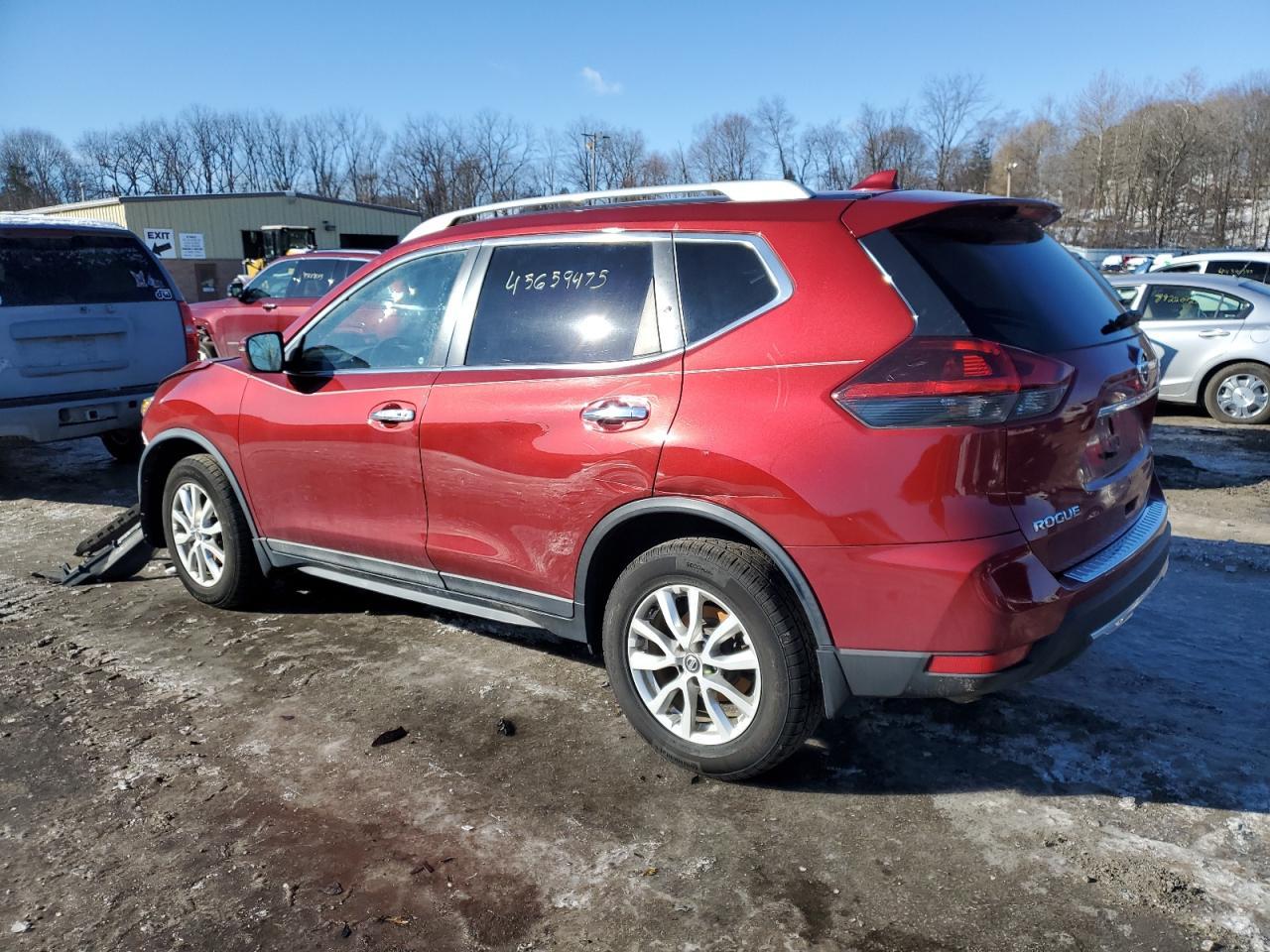2018 NISSAN ROGUE S - Фото 2