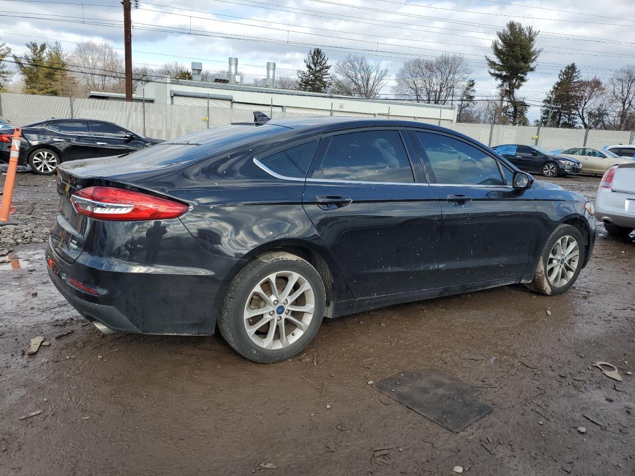 2020 FORD FUSION SE - Image 3