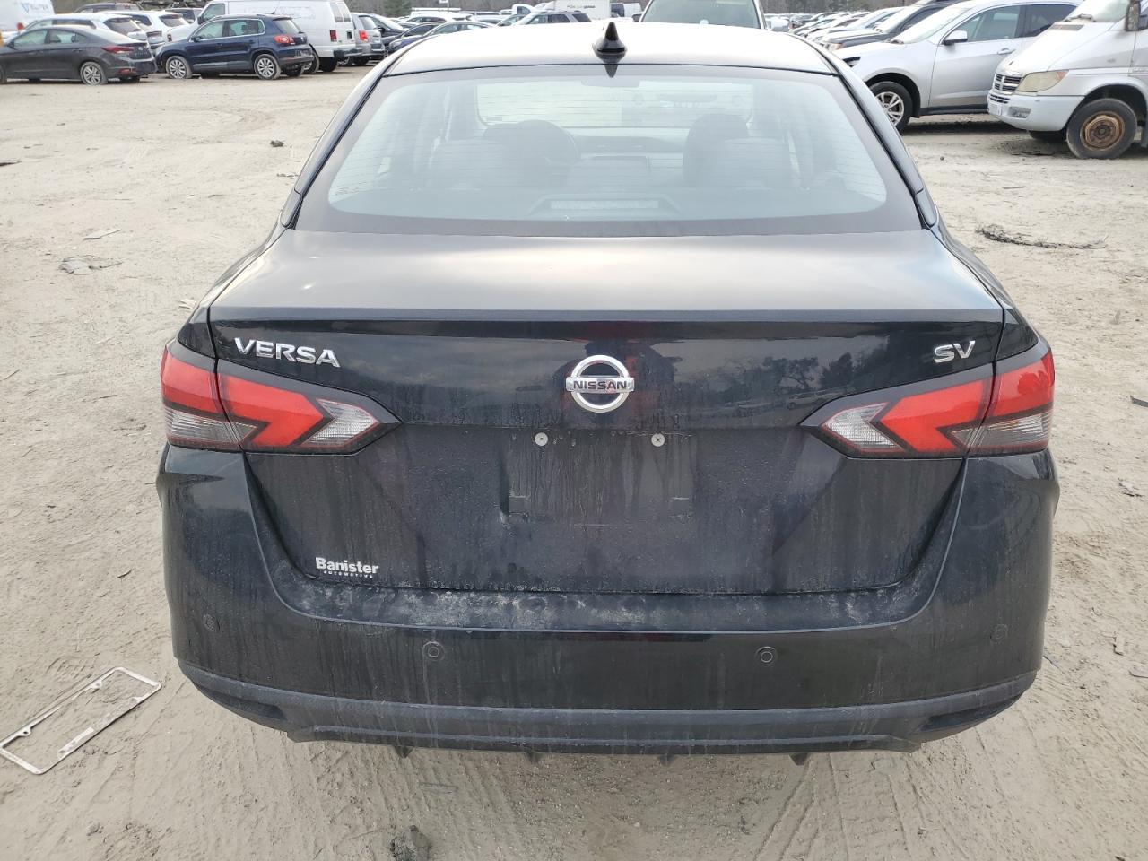 2021 NISSAN VERSA SV - Фото 6
