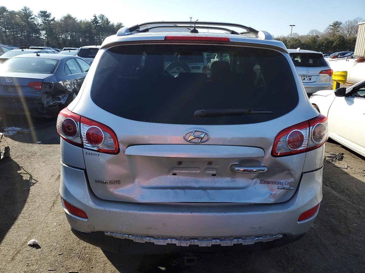 2011 HYUNDAI SANTA FE L - Image 6