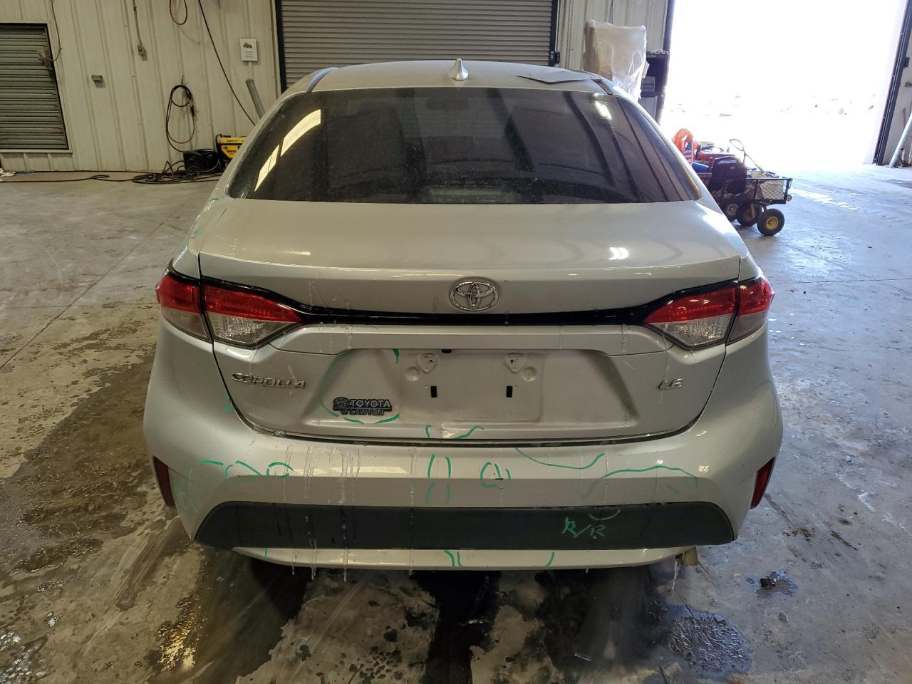 2021 TOYOTA COROLLA LE - Фото 6