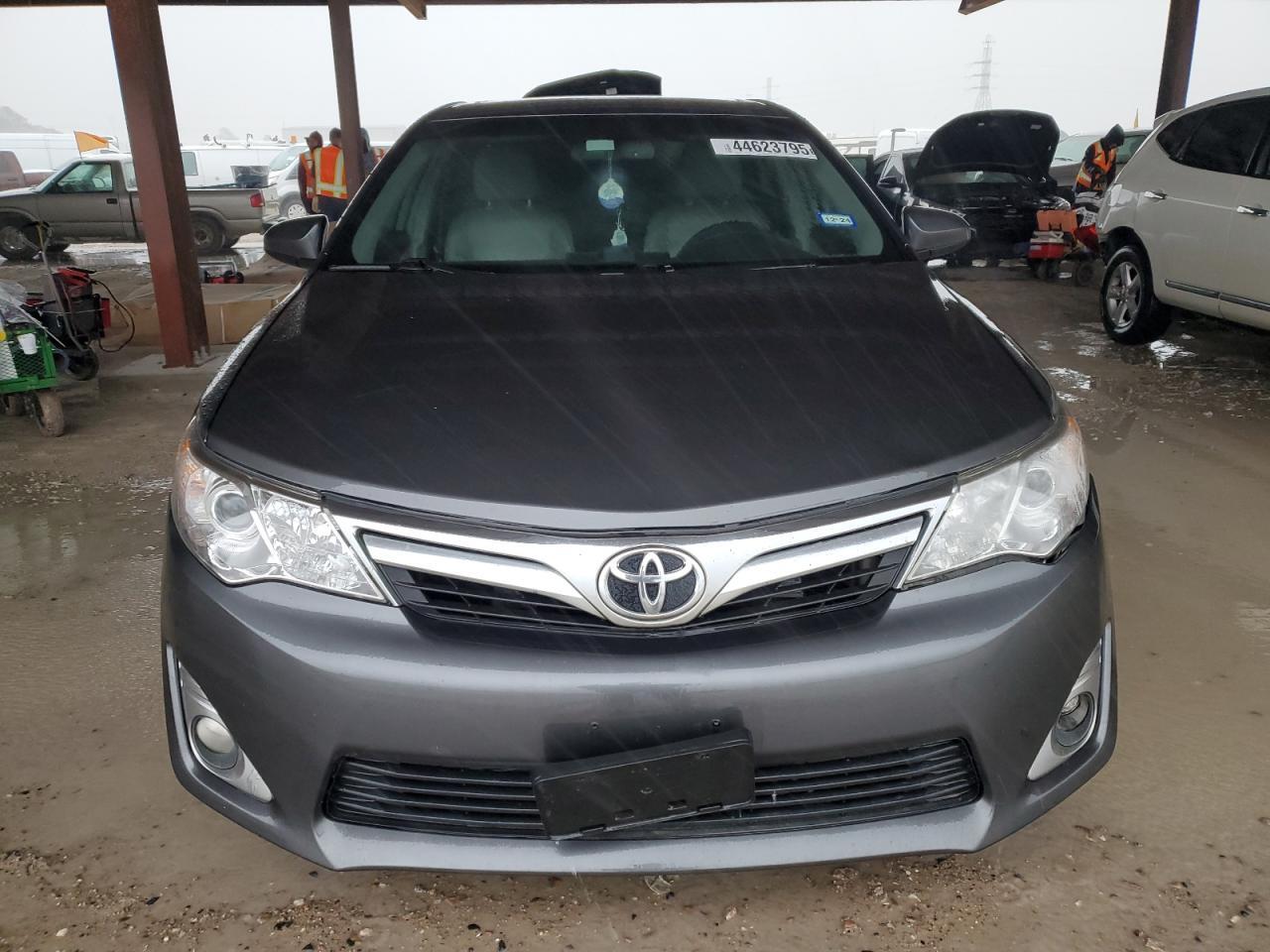 2012 TOYOTA CAMRY SE - Image 5