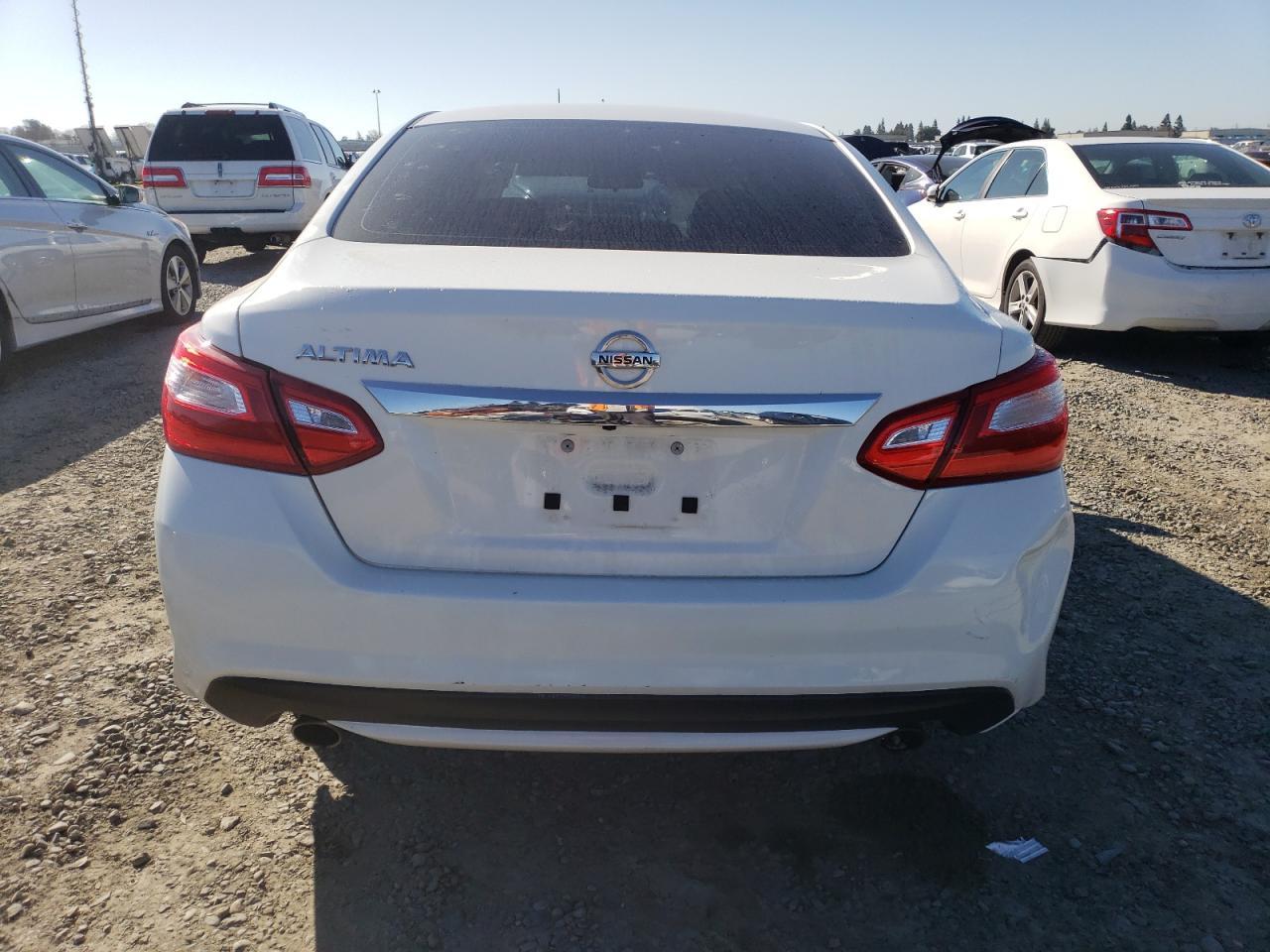 2016 NISSAN ALTIMA 2.5 - Фото 6