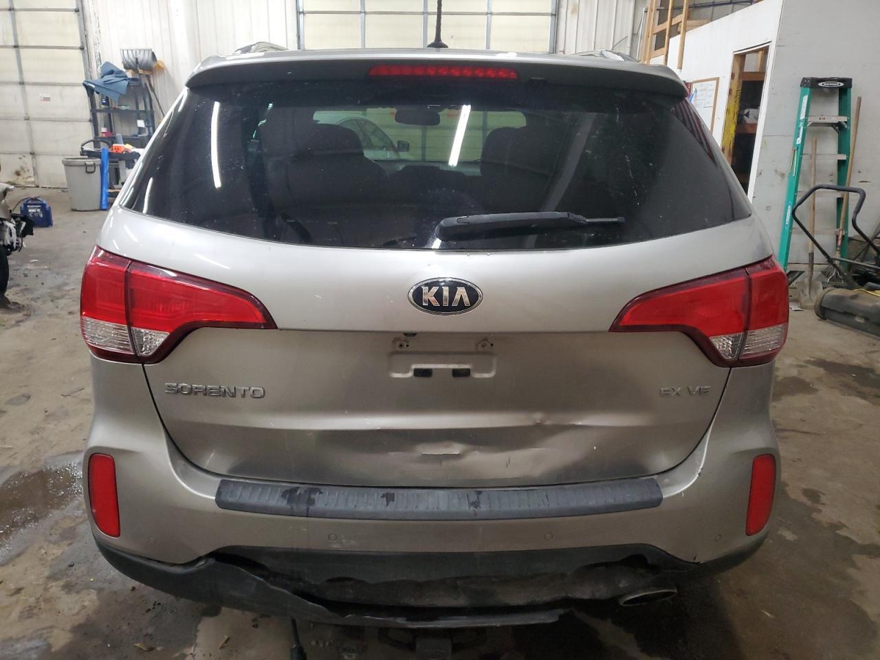 2015 KIA SORENTO EX - Image 6