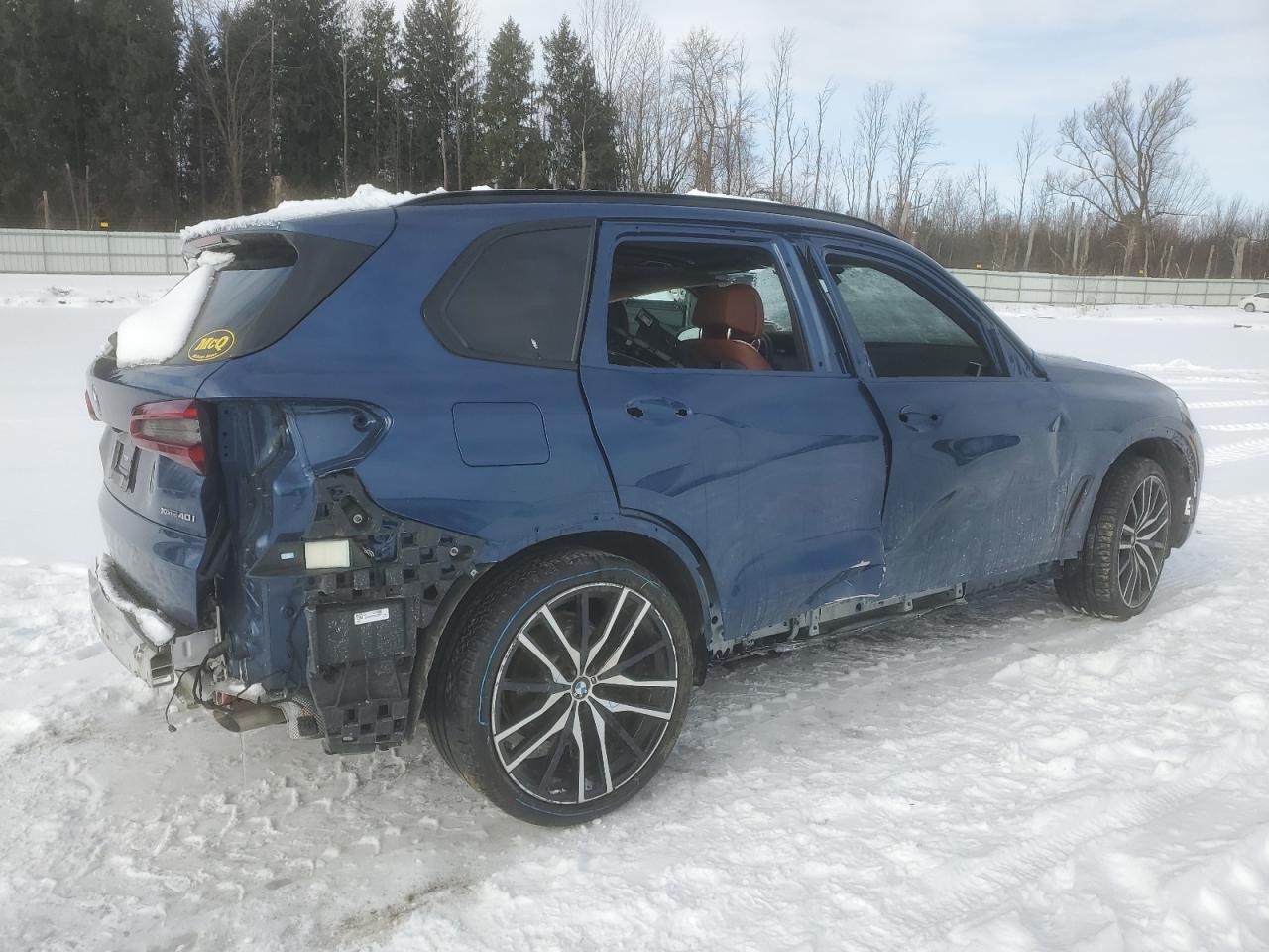 2022 BMW X5 XDRIVE4 - Image 3