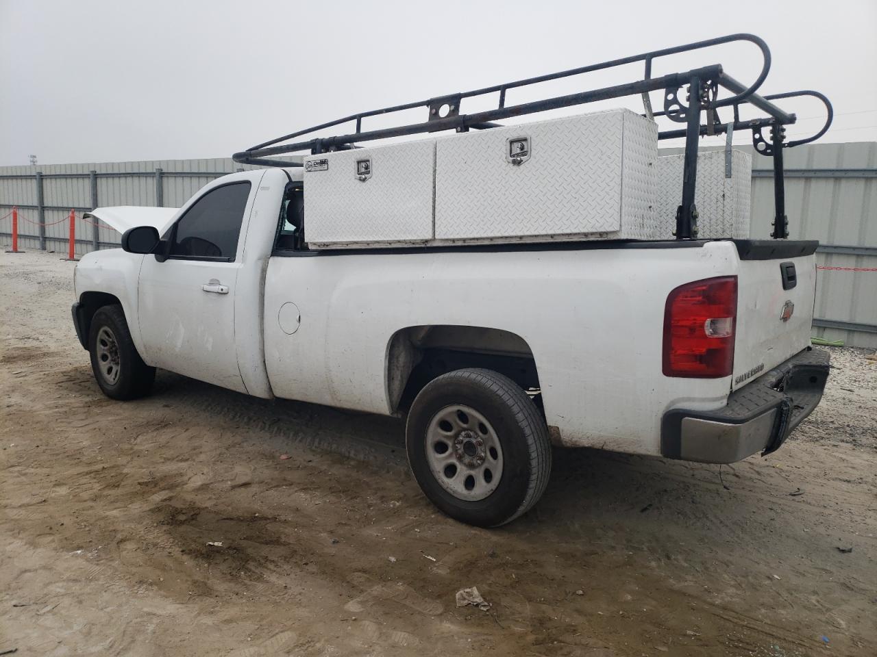 2012 CHEVROLET SILVERADO - Image 2