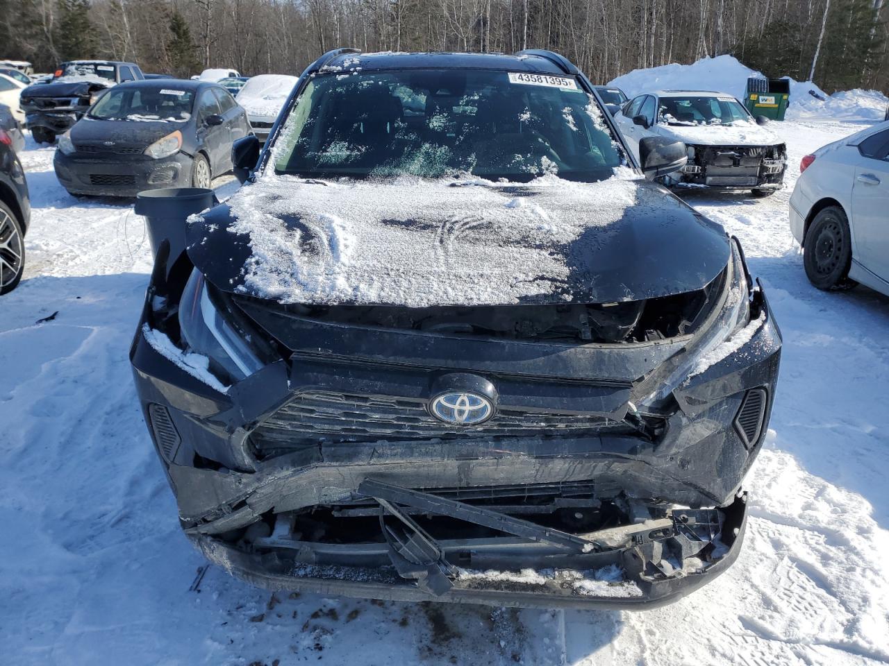 2022 TOYOTA RAV4 XLE - Image 5