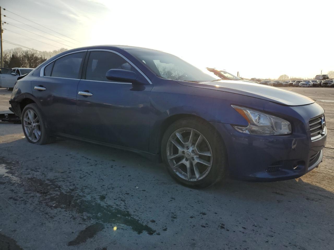 2011 NISSAN MAXIMA S - Фото 4