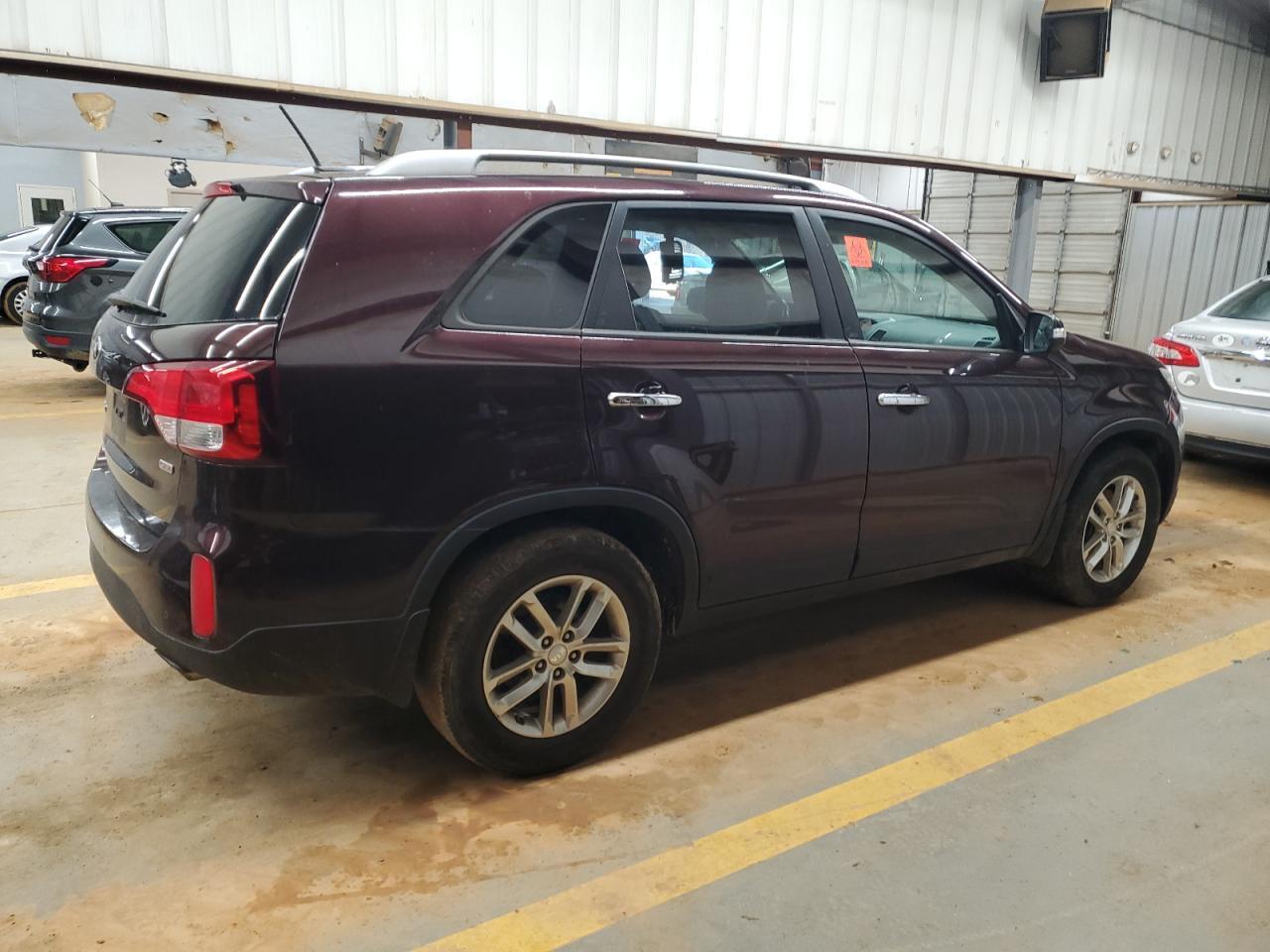 2015 KIA SORENTO LX - Image 3
