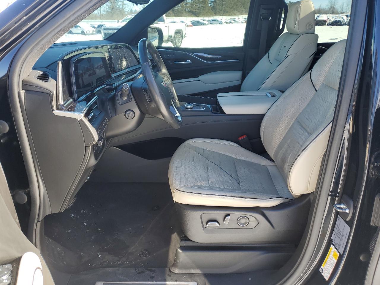 2021 CADILLAC ESCALADE E - Image 7