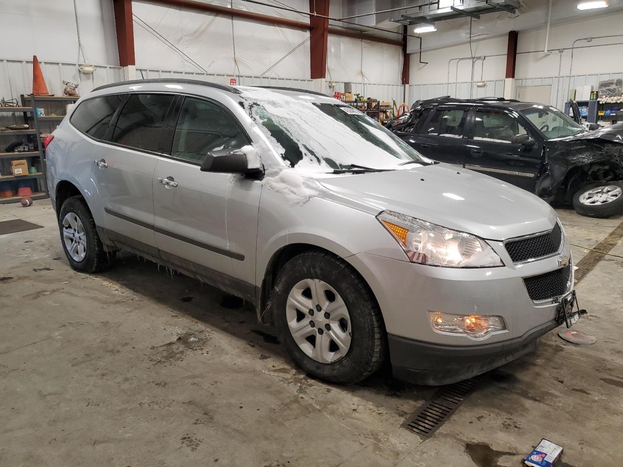 2012 CHEVROLET TRAVERSE L - Фото 4
