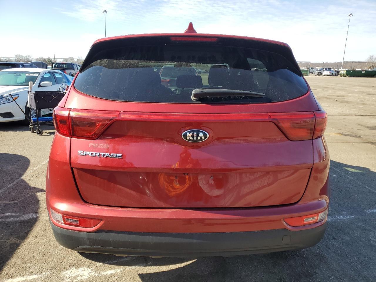 2017 KIA SPORTAGE L - Image 6