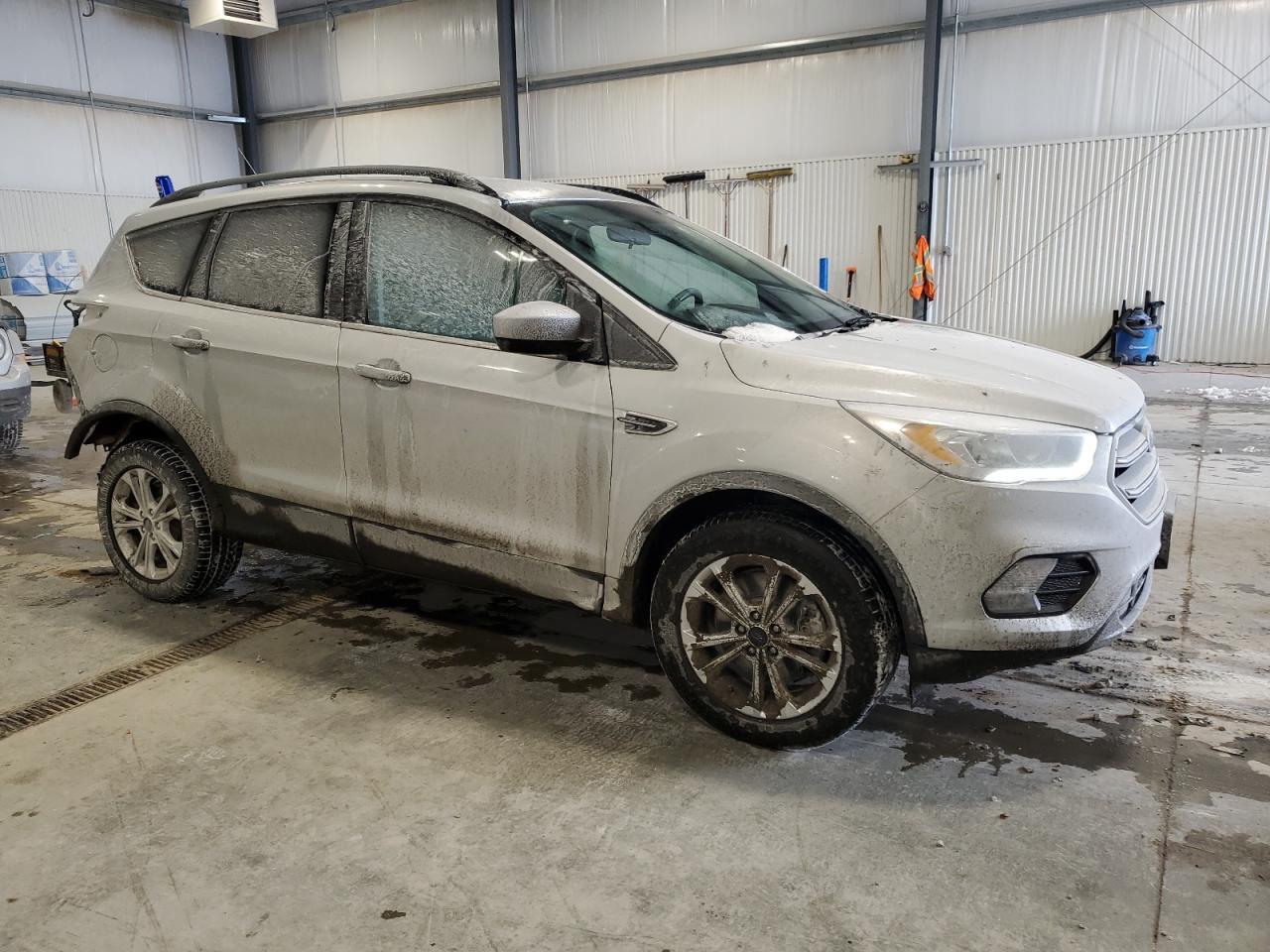 2019 FORD ESCAPE SEL - Фото 4
