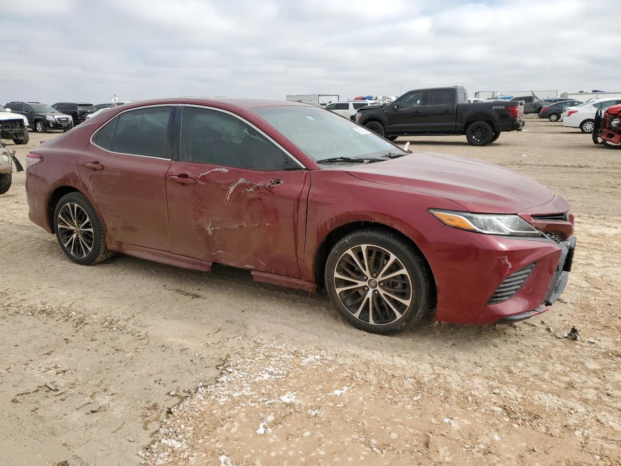 2018 TOYOTA CAMRY L - Фото 4