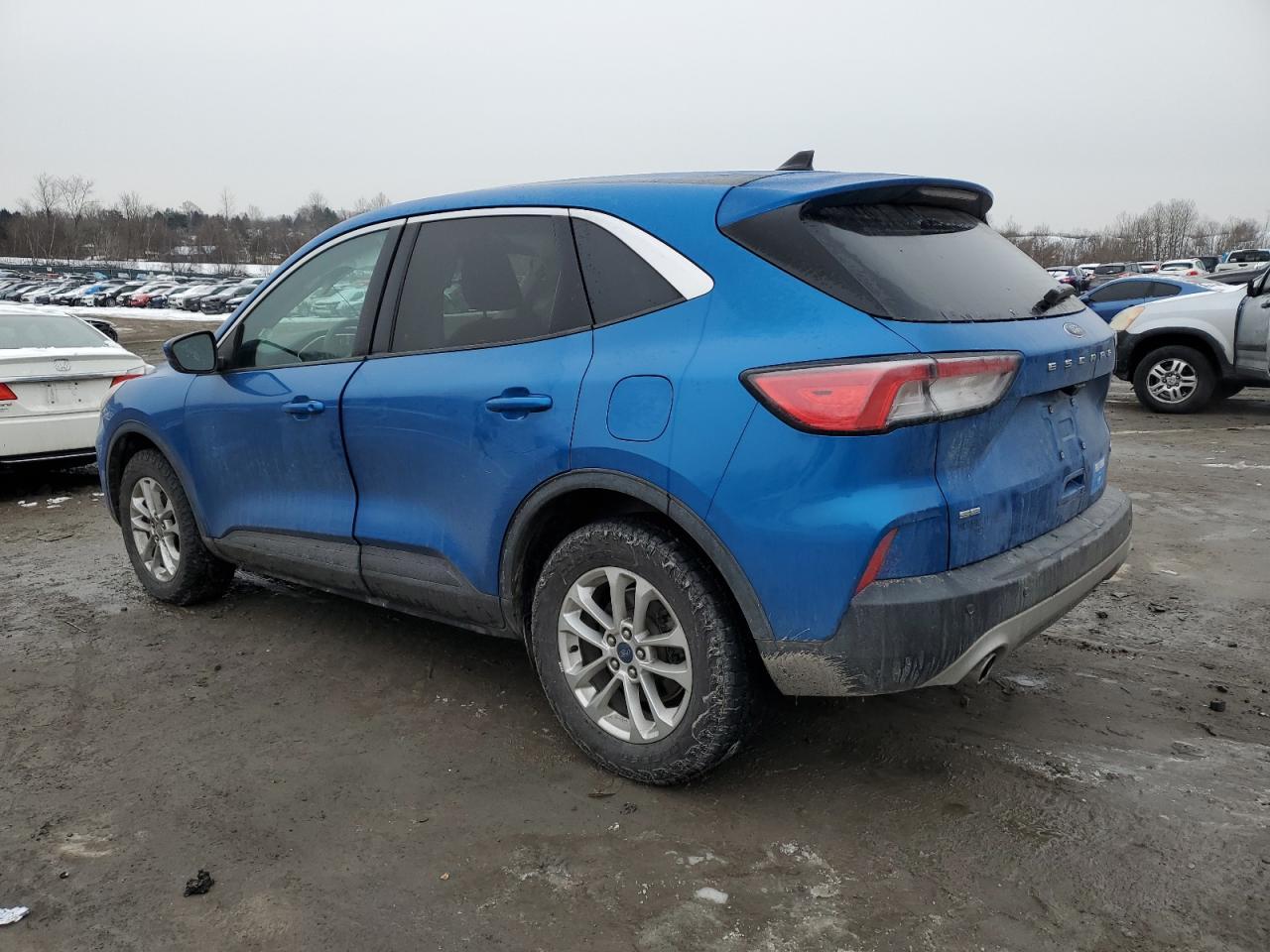 2020 FORD ESCAPE SE - Image 2