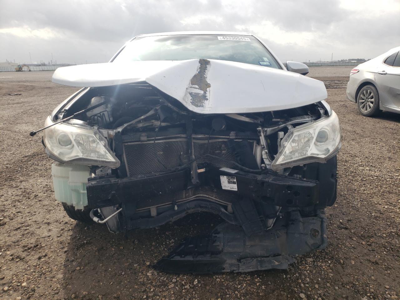 2014 TOYOTA CAMRY L - Image 5