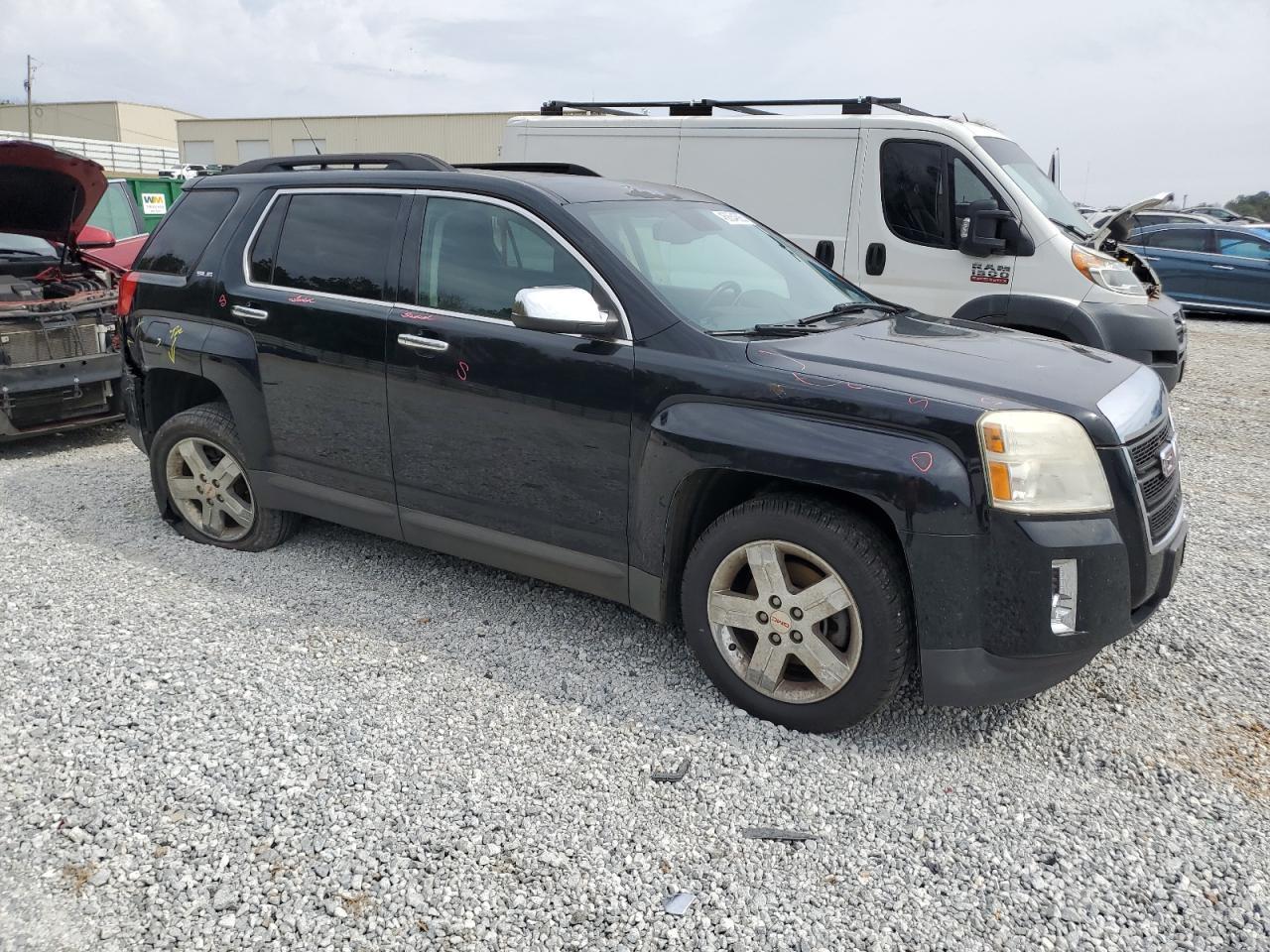 2013 GMC TERRAIN SL - Фото 4