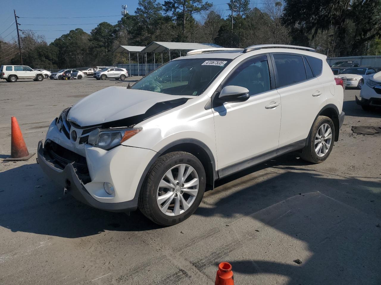 2014 TOYOTA RAV4 LIMIT