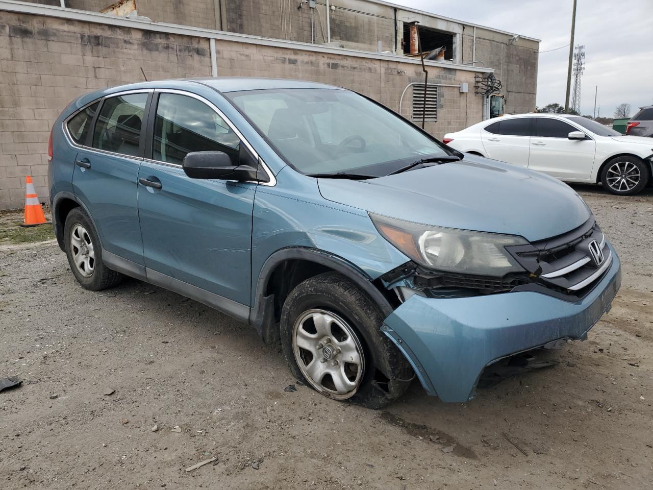 2013 HONDA CR-V LX - Image 4