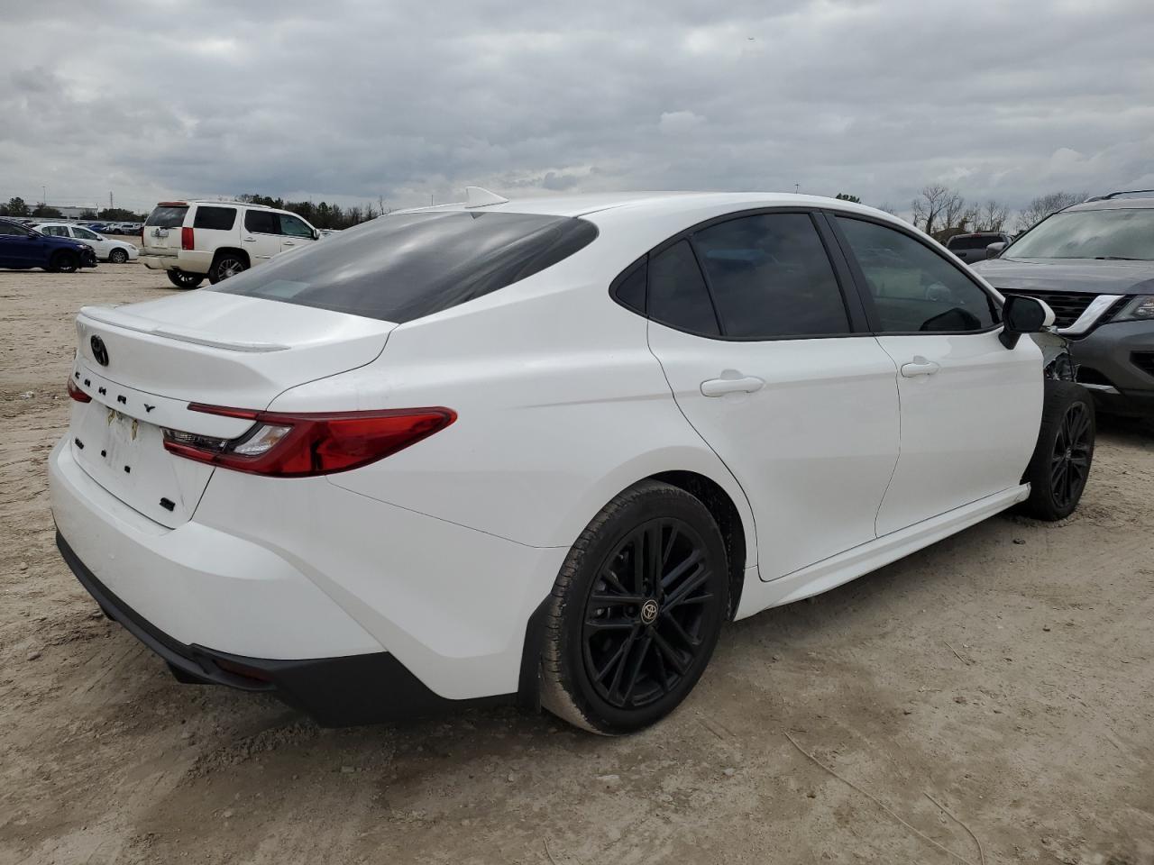 2025 TOYOTA CAMRY XSE - Image 3