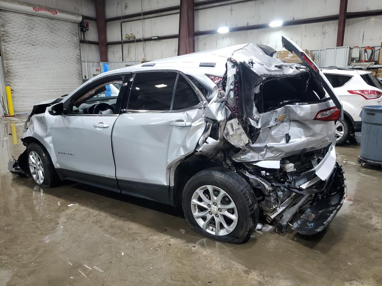 2019 CHEVROLET EQUINOX LT - Image 2