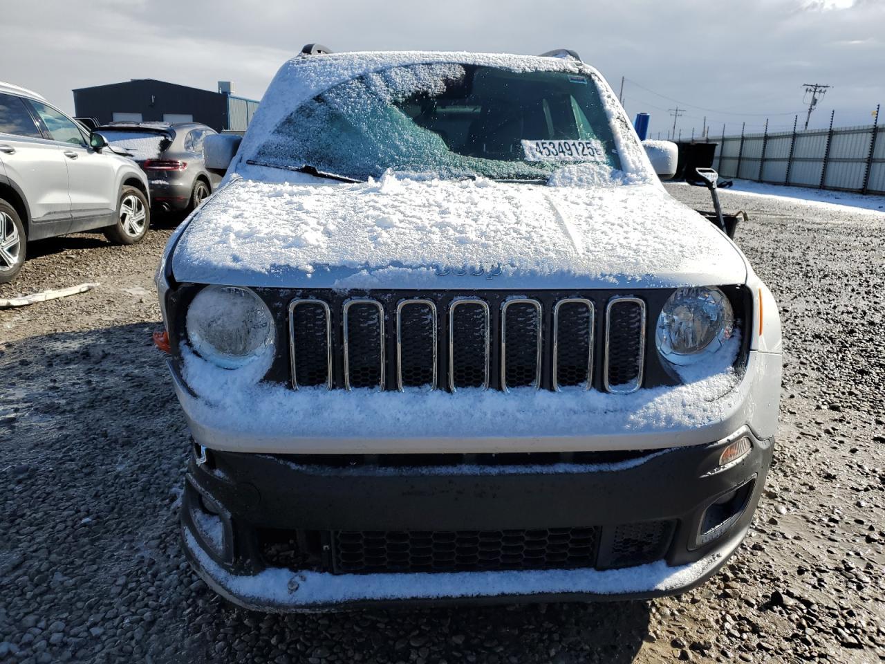 2017 JEEP RENEGADE L - Image 5