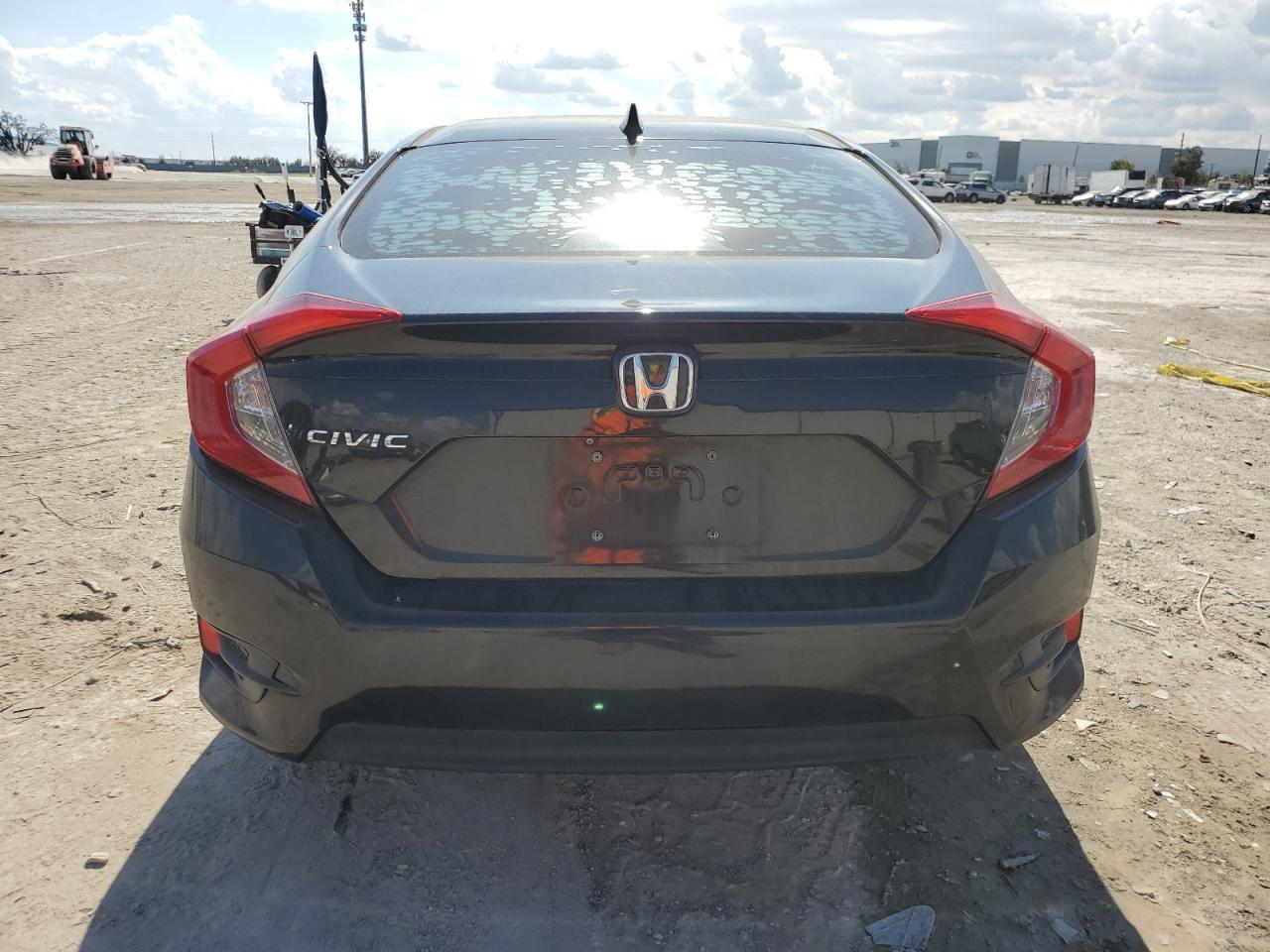2018 HONDA CIVIC EX - Фото 6