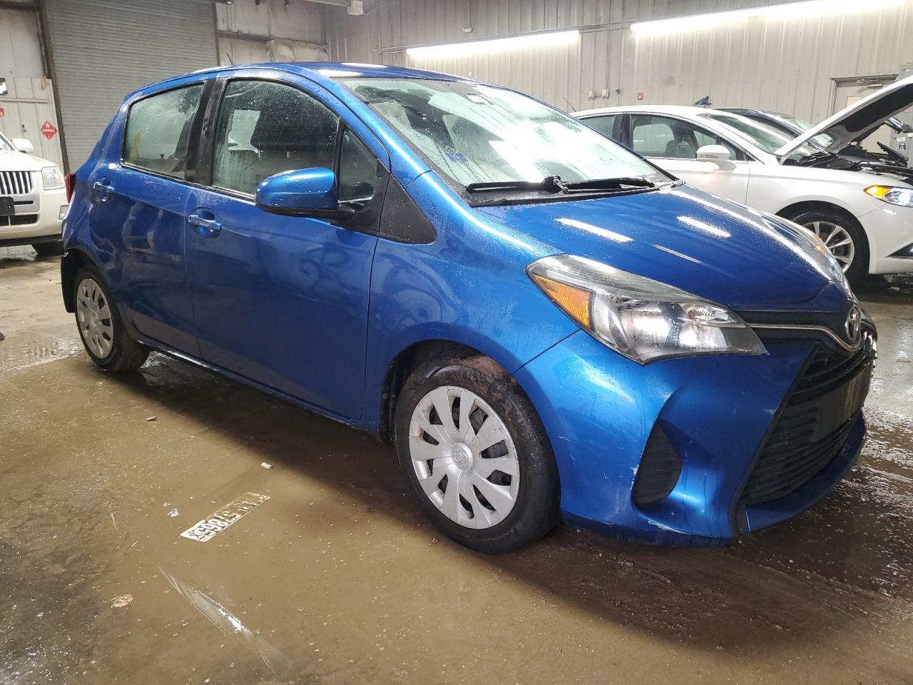 2017 TOYOTA YARIS L - Фото 4