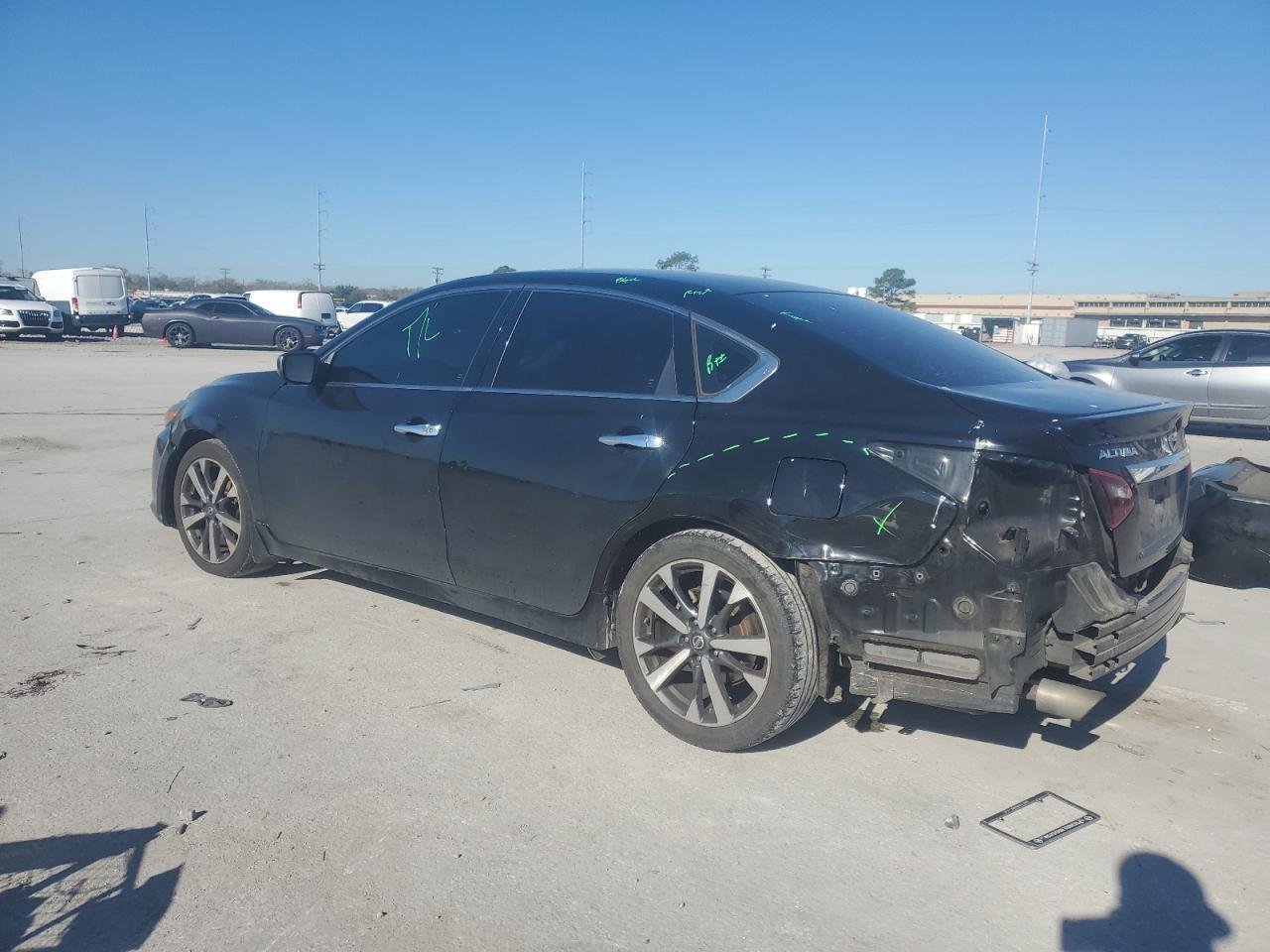 2017 NISSAN ALTIMA 2.5 - Фото 2