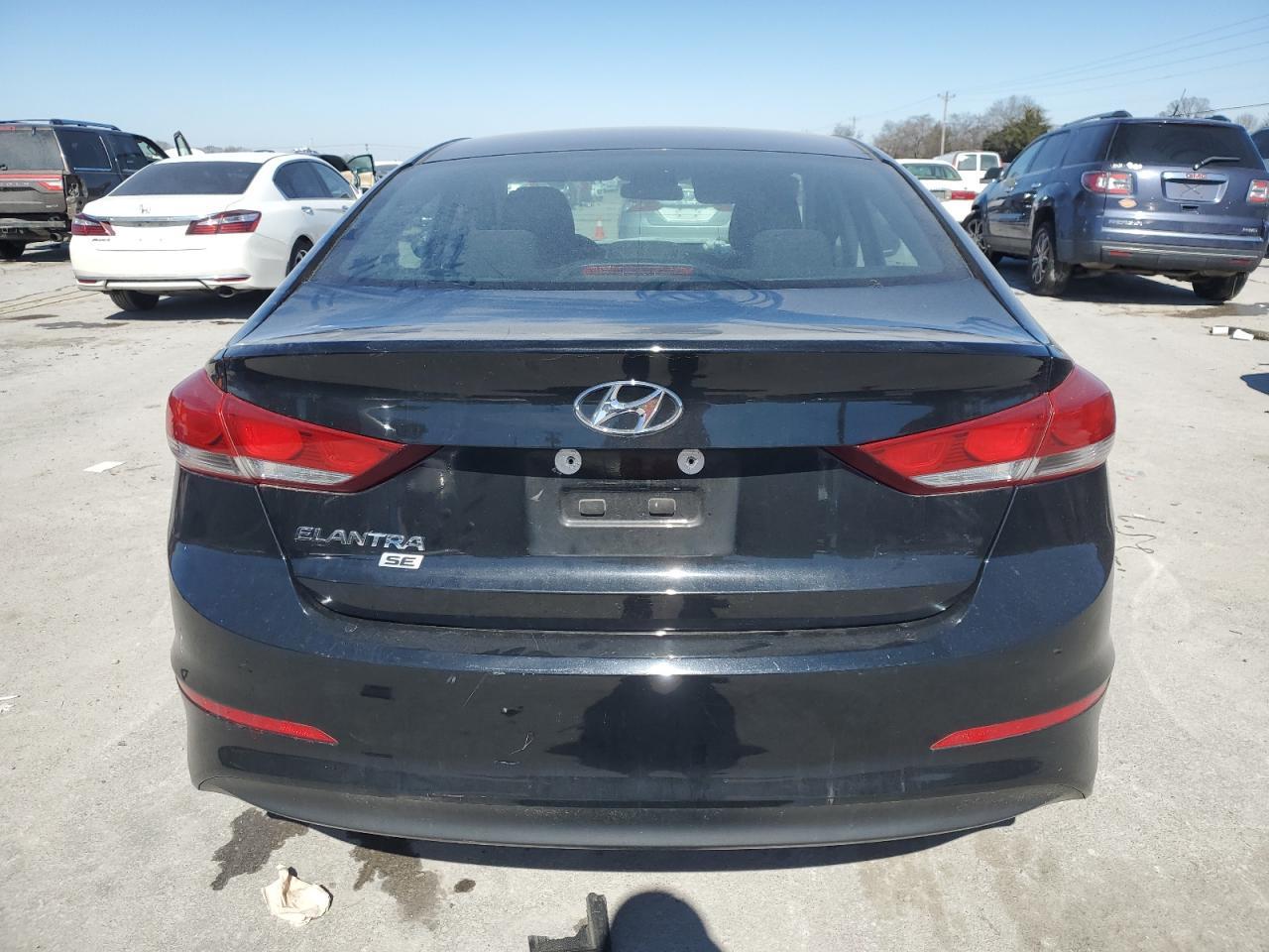 2018 HYUNDAI ELANTRA SE - Фото 6